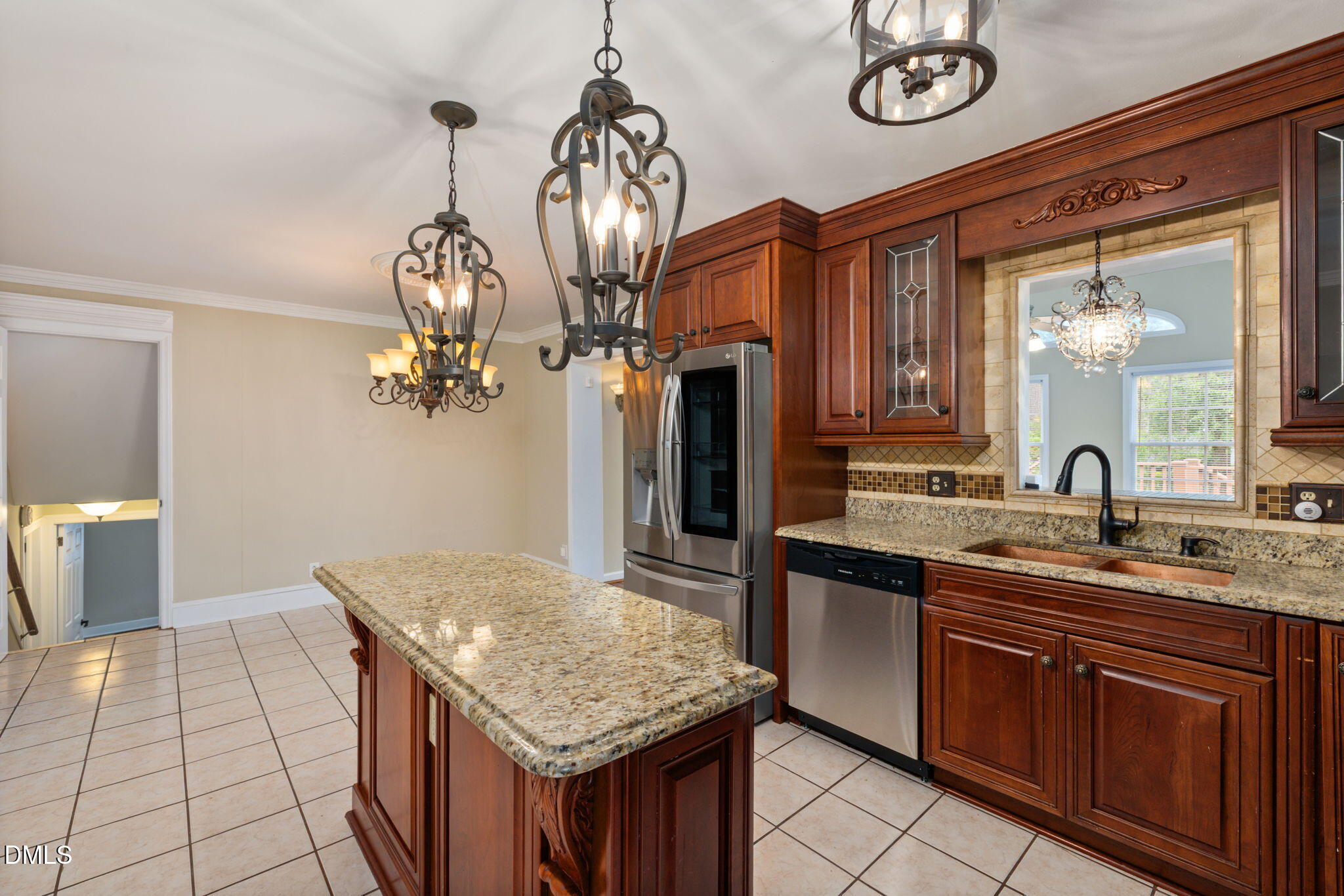2108 Sierra Drive Property Photo 4