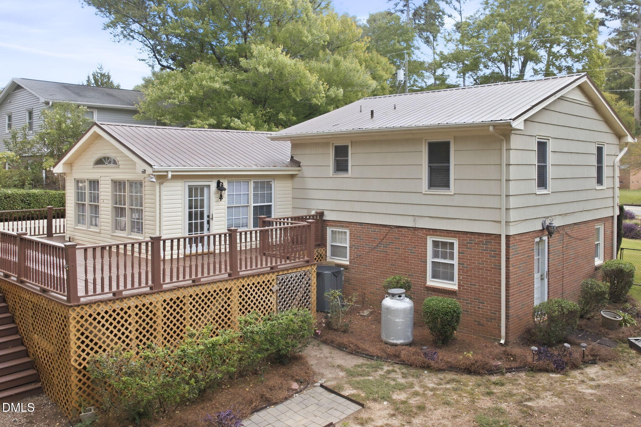 2108 Sierra Drive Property Photo 16