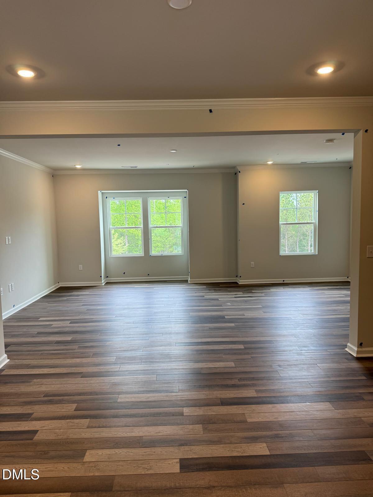 1056 Lily Loch Way Property Photo 12