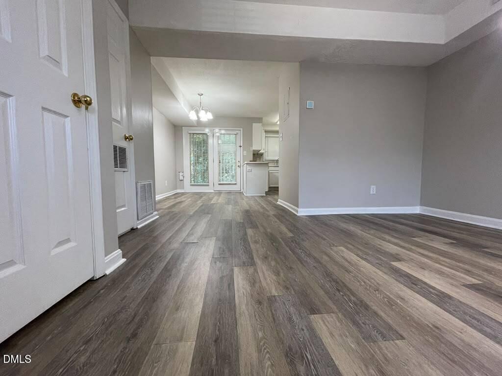 4703 Blue Bird Court F Property Photo 8