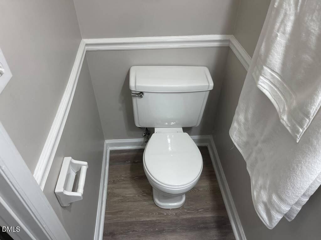 4703 Blue Bird Court F Property Photo 23