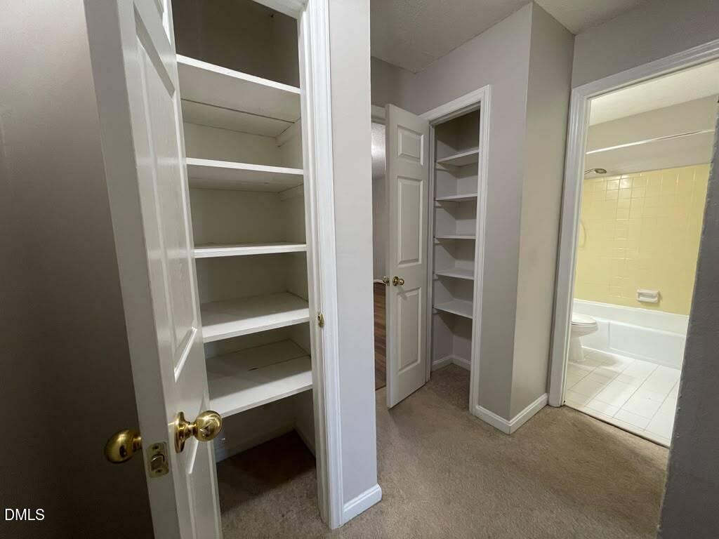 4703 Blue Bird Court F Property Photo 29