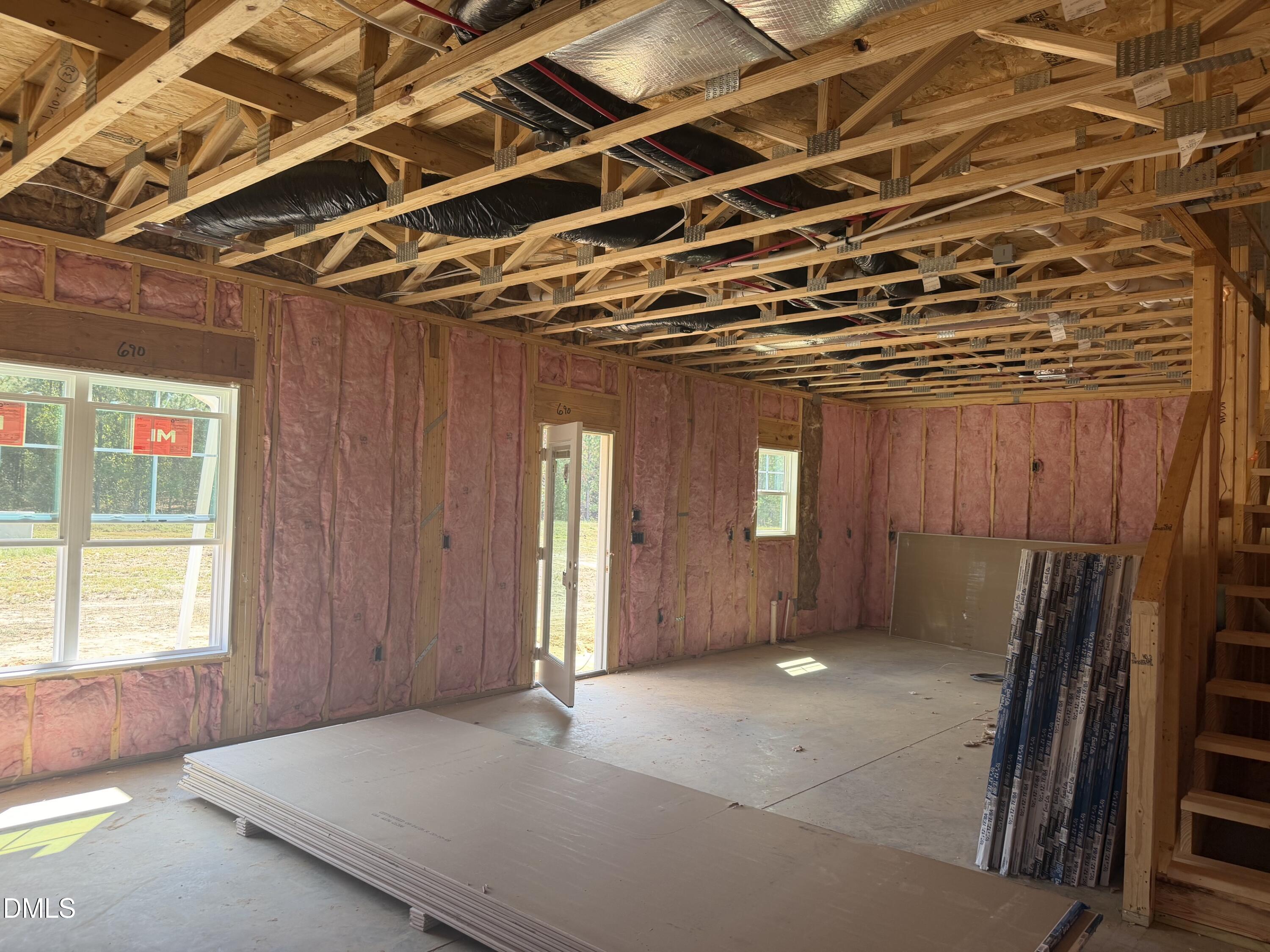 411 Thorntons Creek Drive Property Photo 4