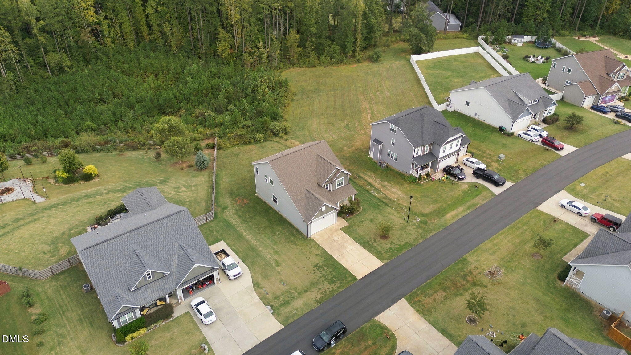 392 Ashpole Trail Property Photo 32