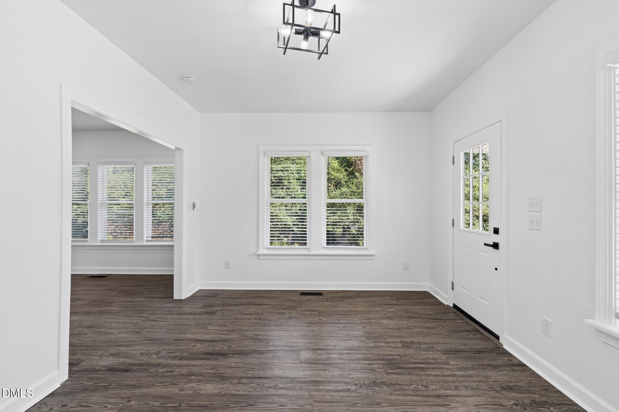 610 S Wakefield Street Property Photo 13