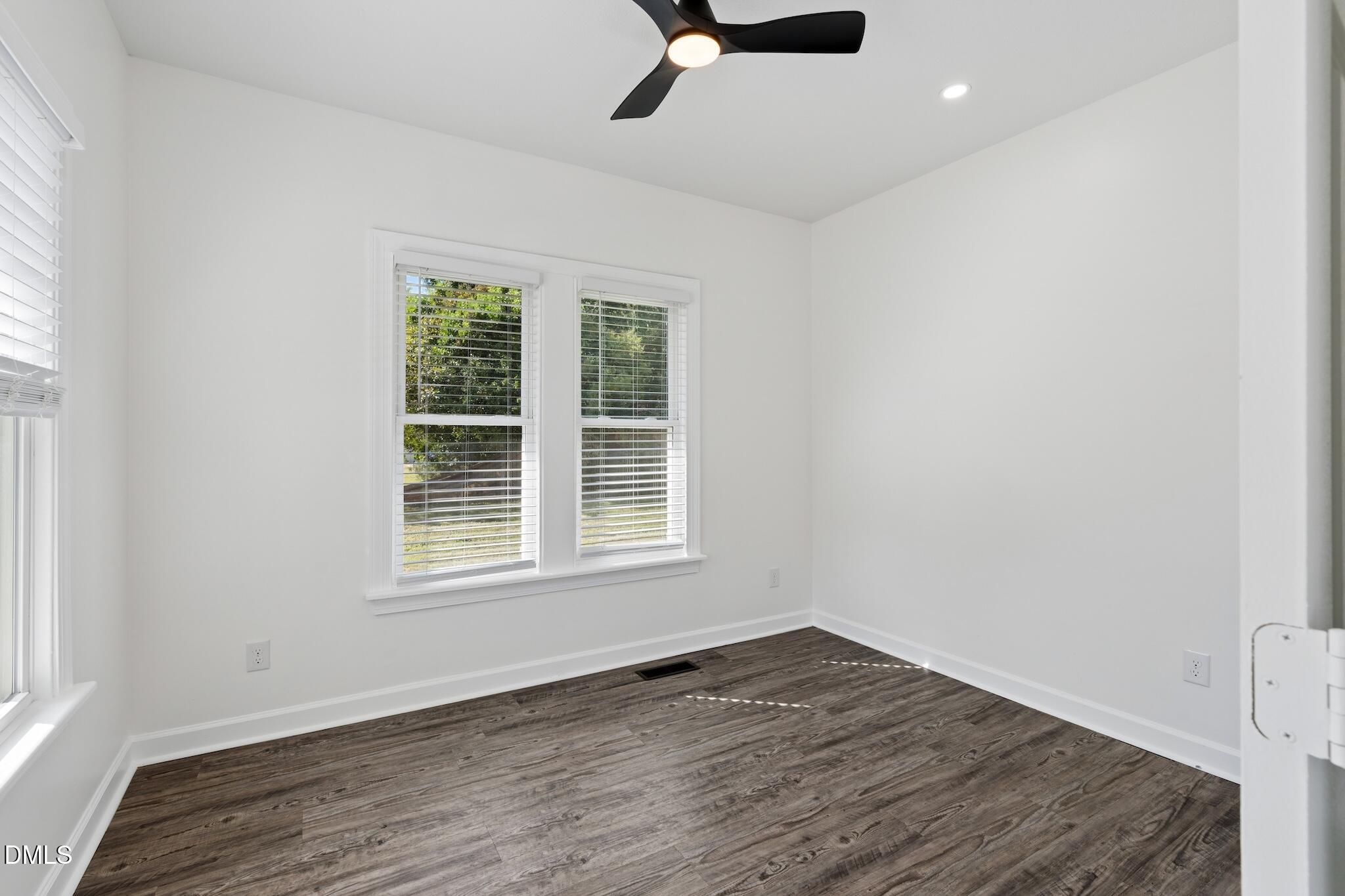 610 S Wakefield Street Property Photo 16