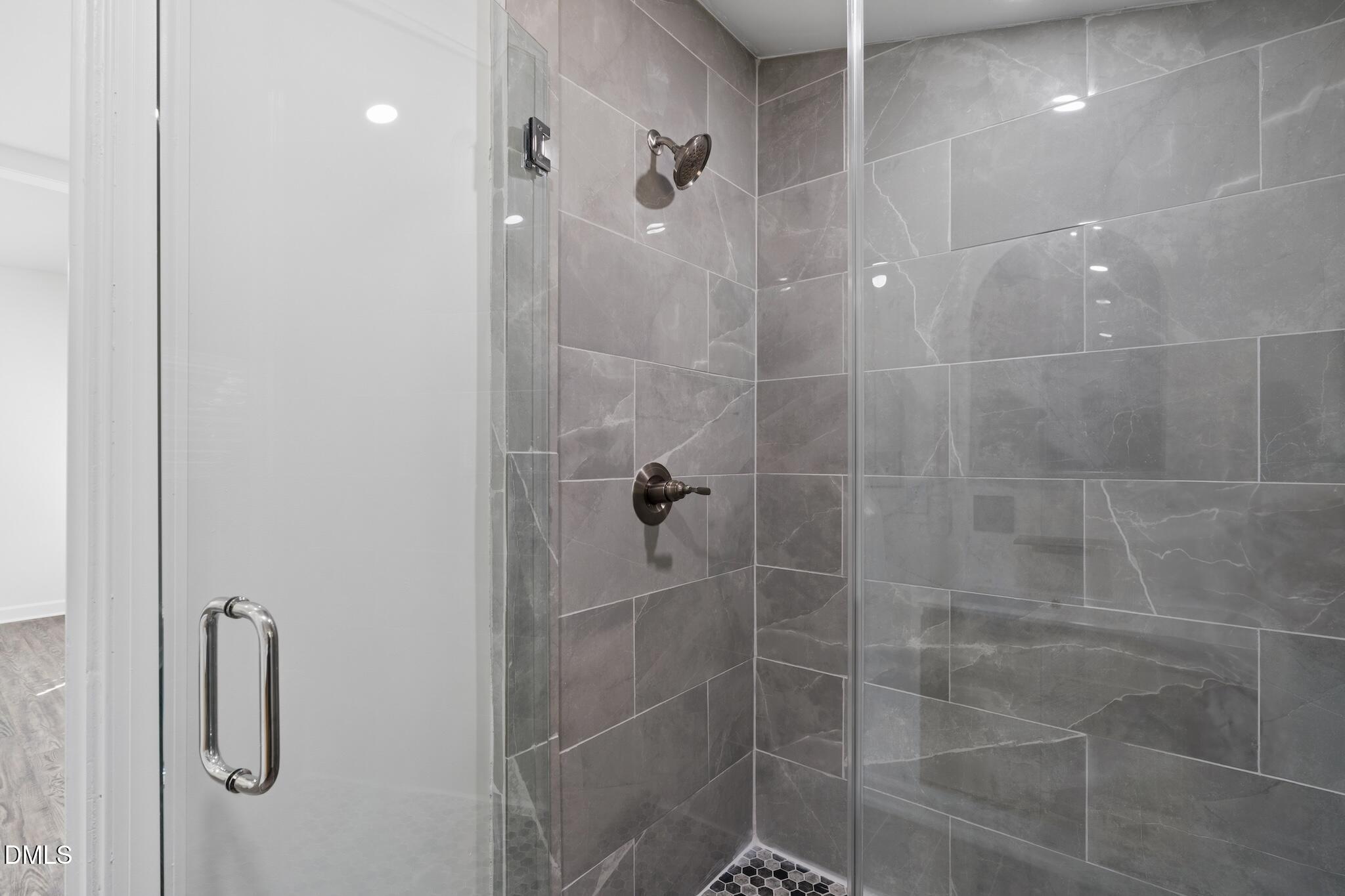 610 S Wakefield Street Property Photo 41