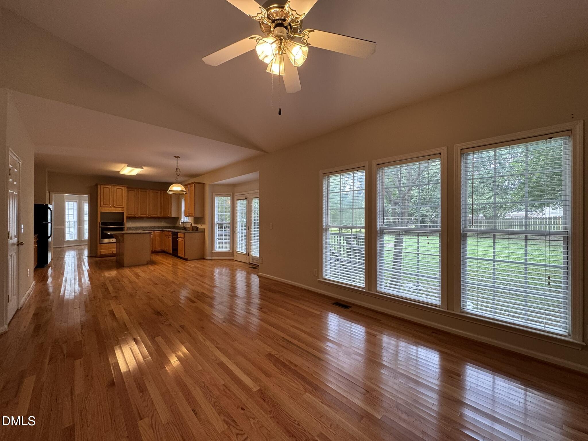 5225 Pinehall Wynd Property Photo 12