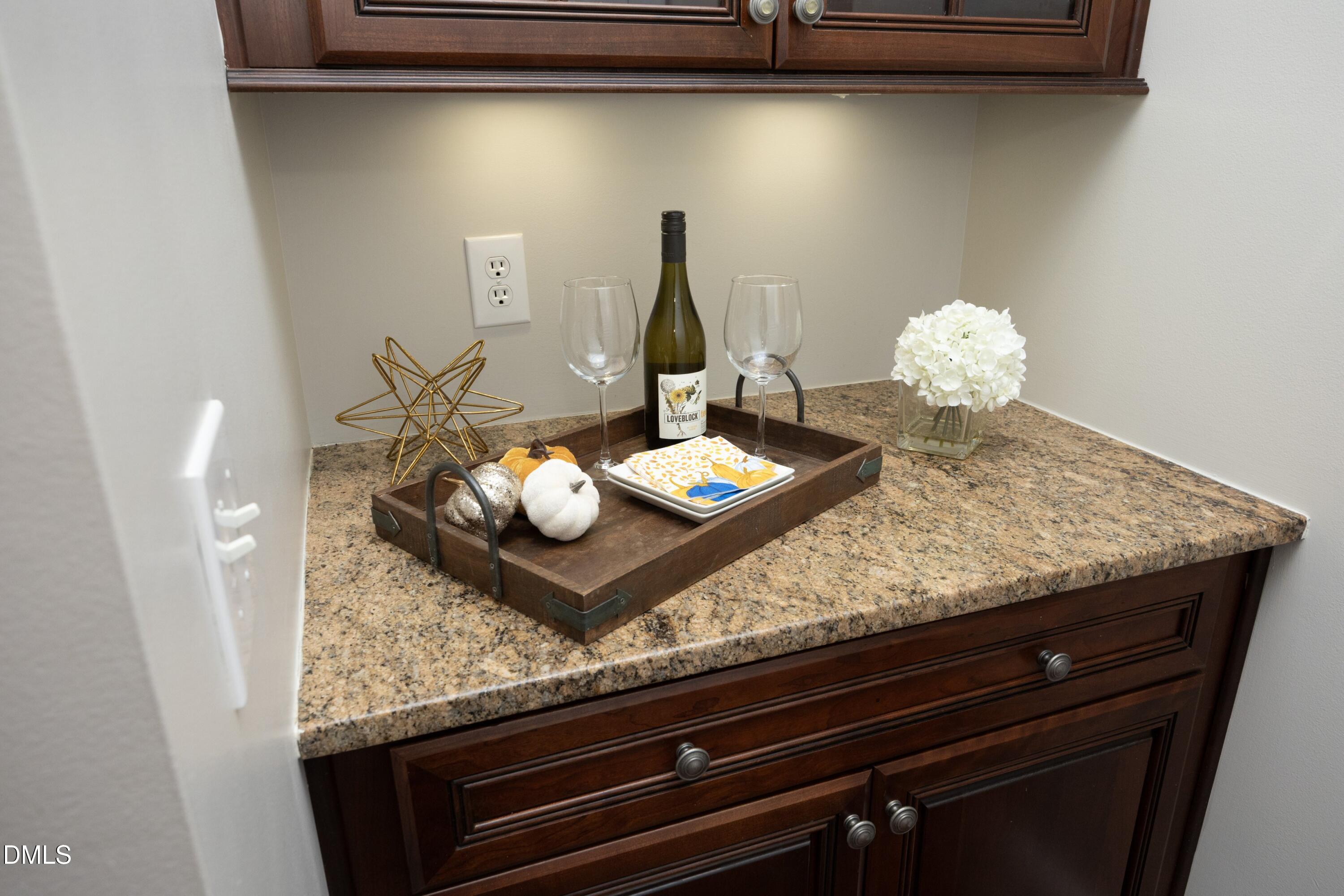 1407 Nottingham Road Property Photo 22