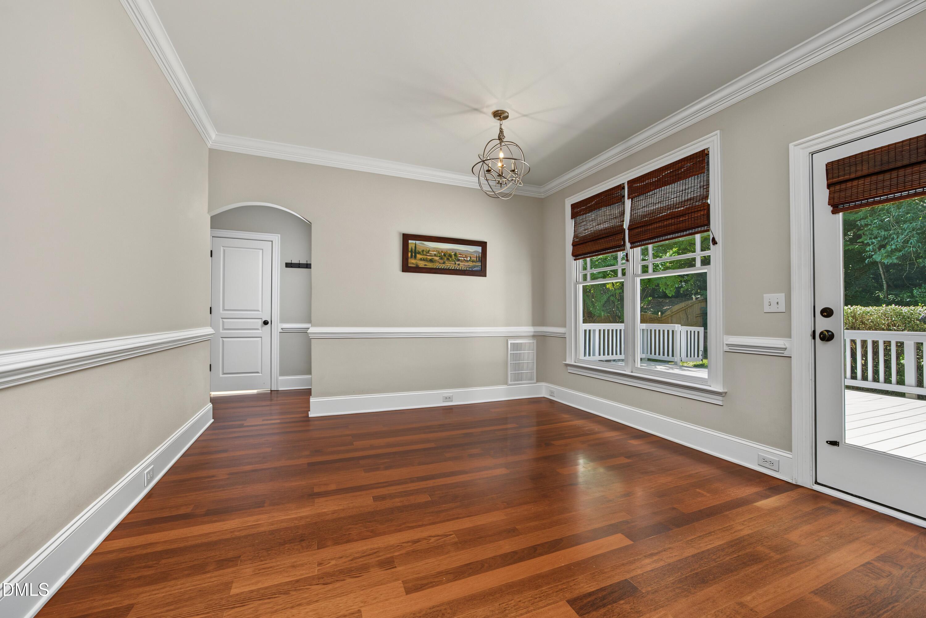 1407 Nottingham Road Property Photo 25