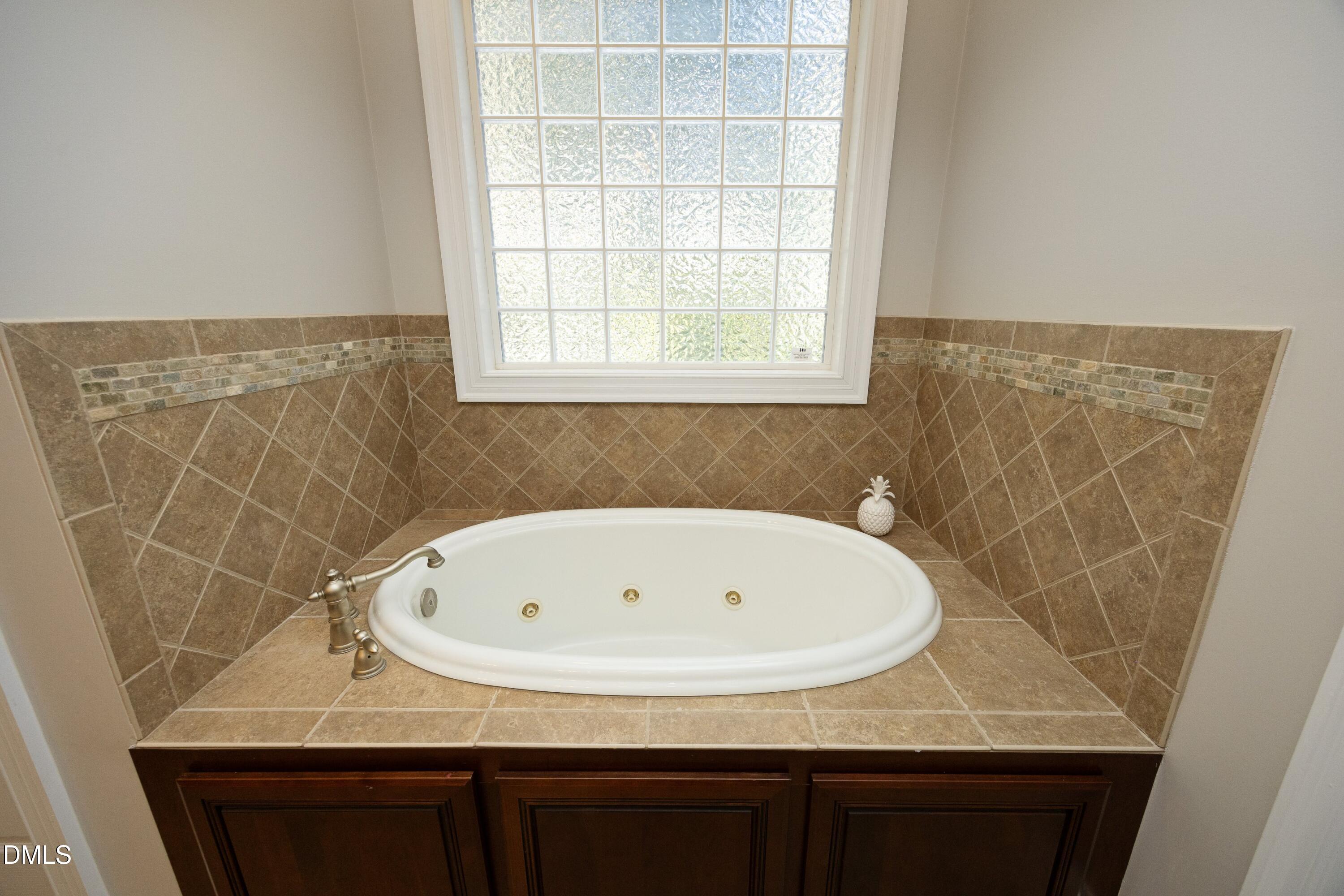 1407 Nottingham Road Property Photo 31