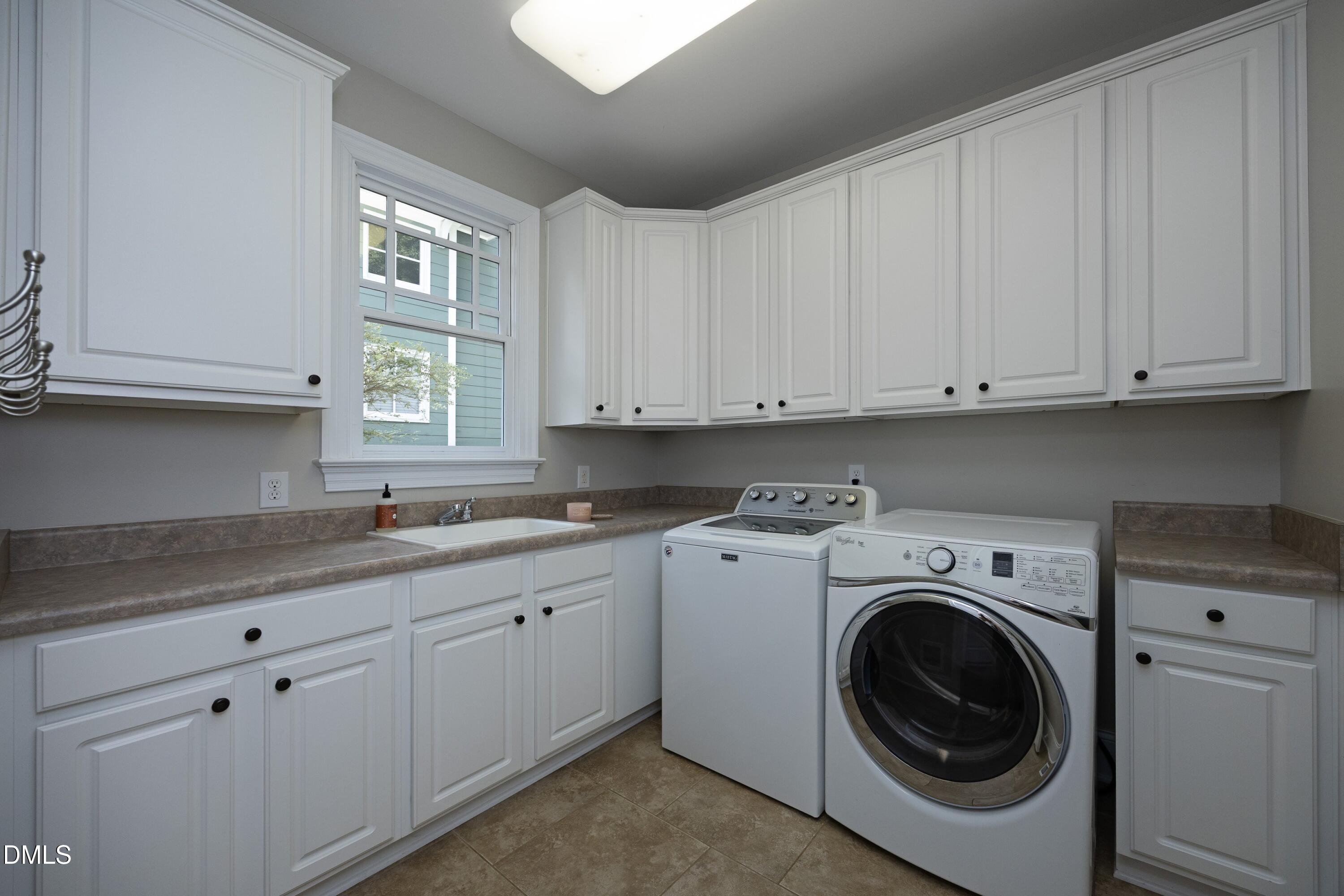 1407 Nottingham Road Property Photo 33
