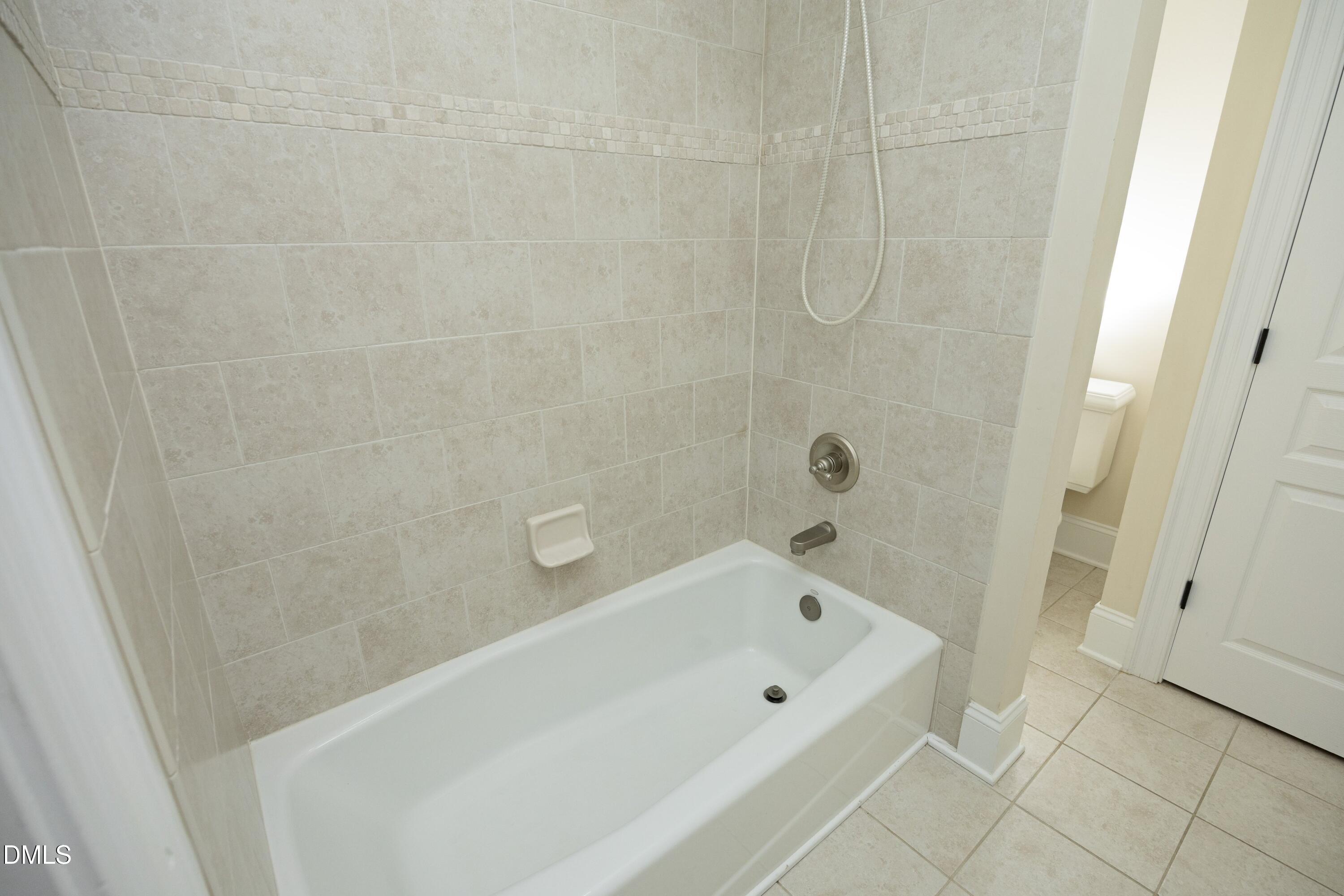 1407 Nottingham Road Property Photo 43