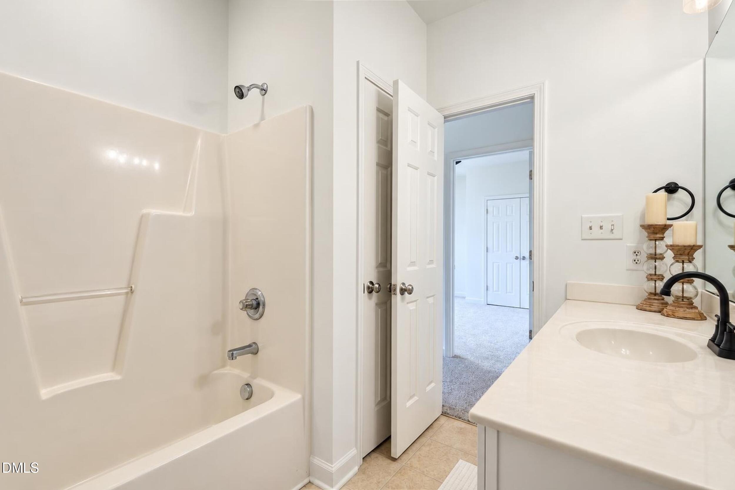 7244 Aquinas Avenue Property Photo 29