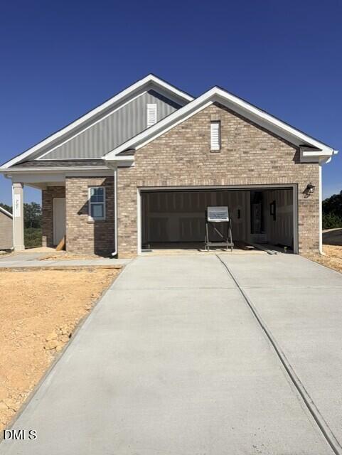 207 Tar Banks Drive Property Photo 1
