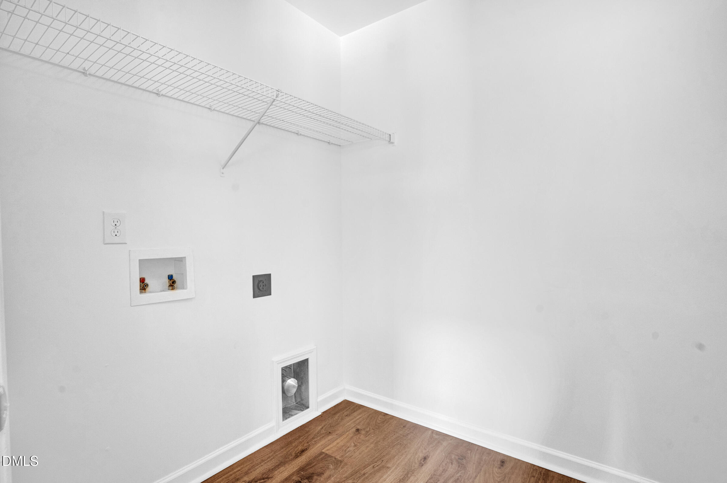 3723 Charleston Park Drive Property Photo 12