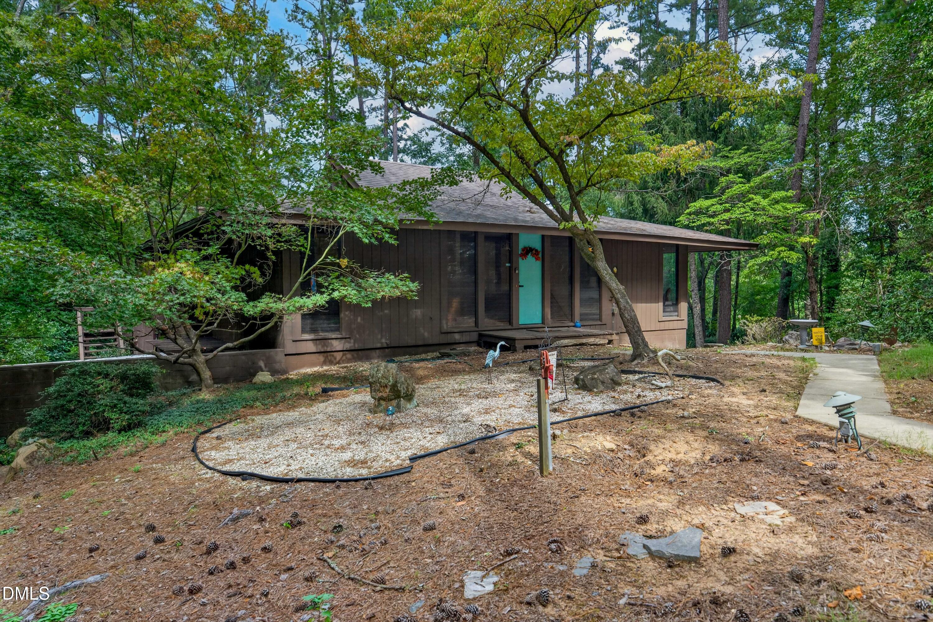 1728 Allard Road Property Photo 4