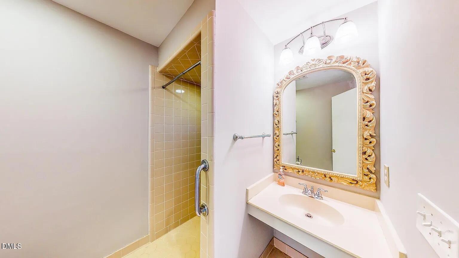 10 Bayswater Place Property Photo 16