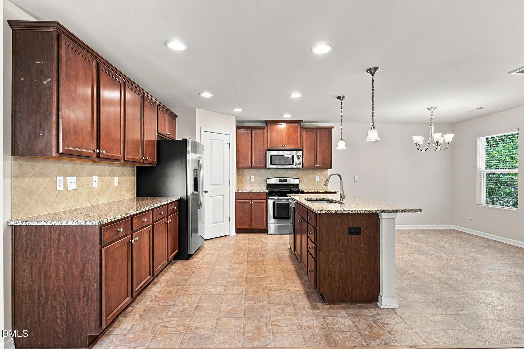 8147 Feldwig Property Photo 11