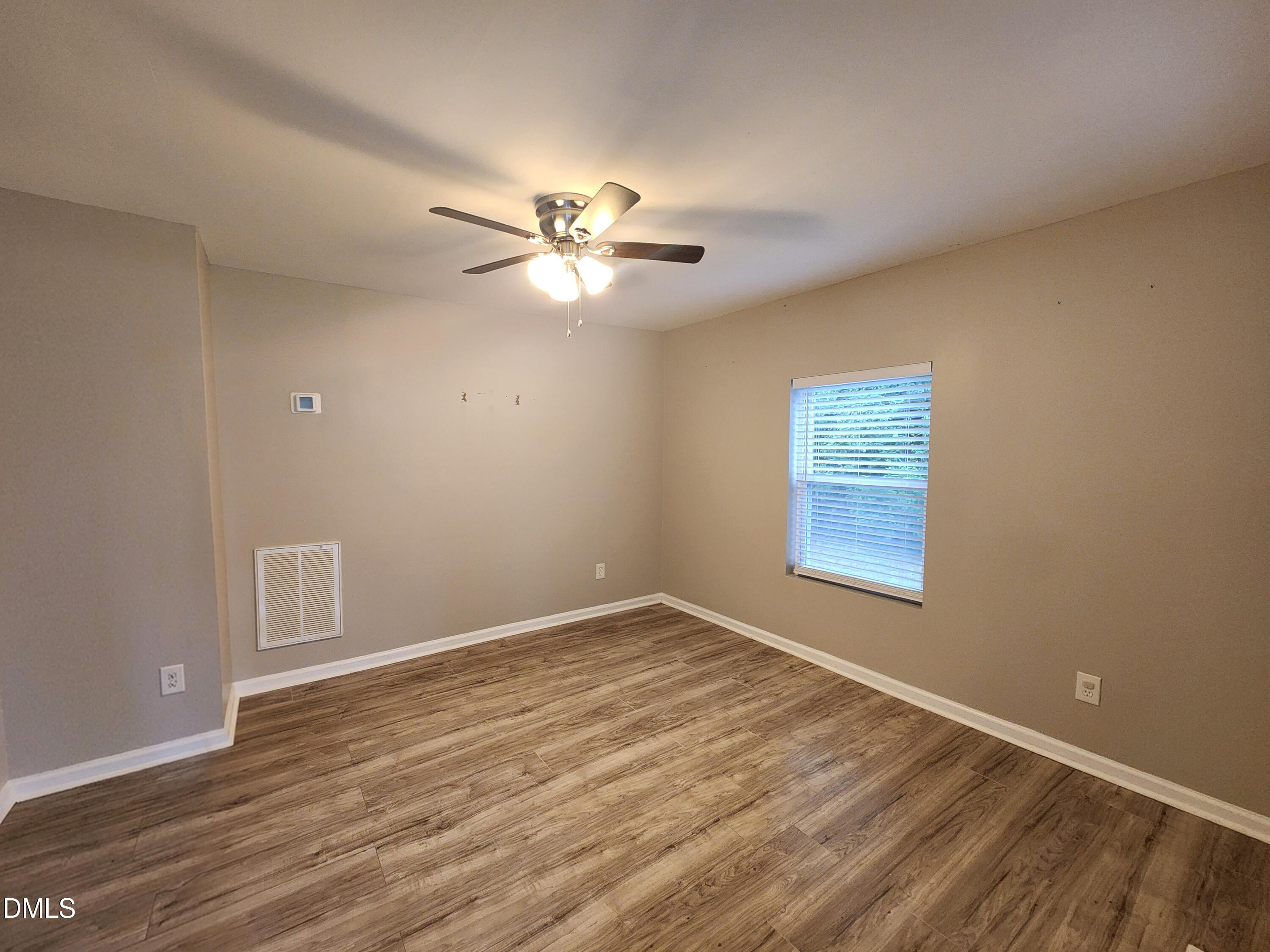 4408 Poplar Drive Property Photo 3