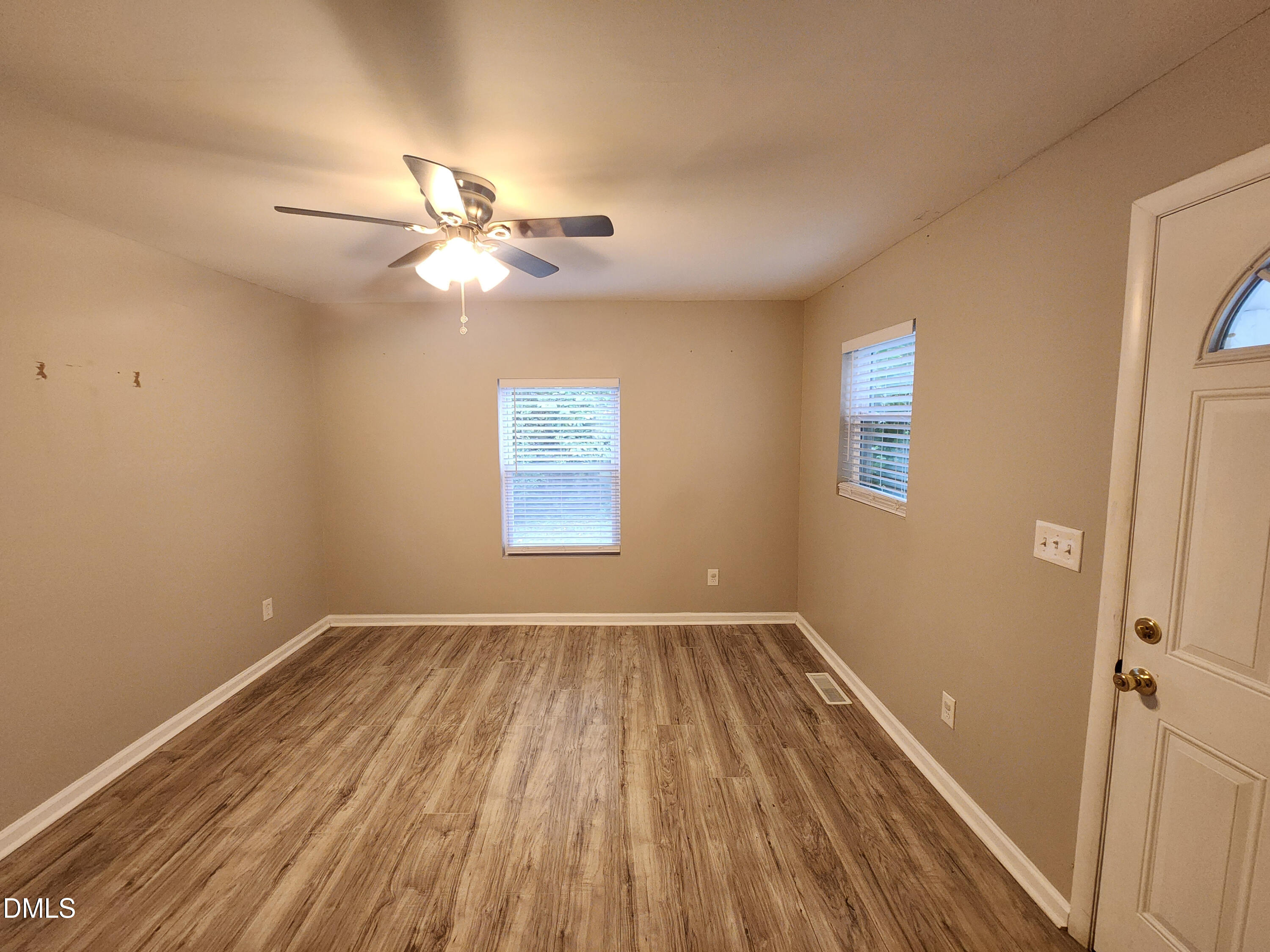 4408 Poplar Drive Property Photo 5