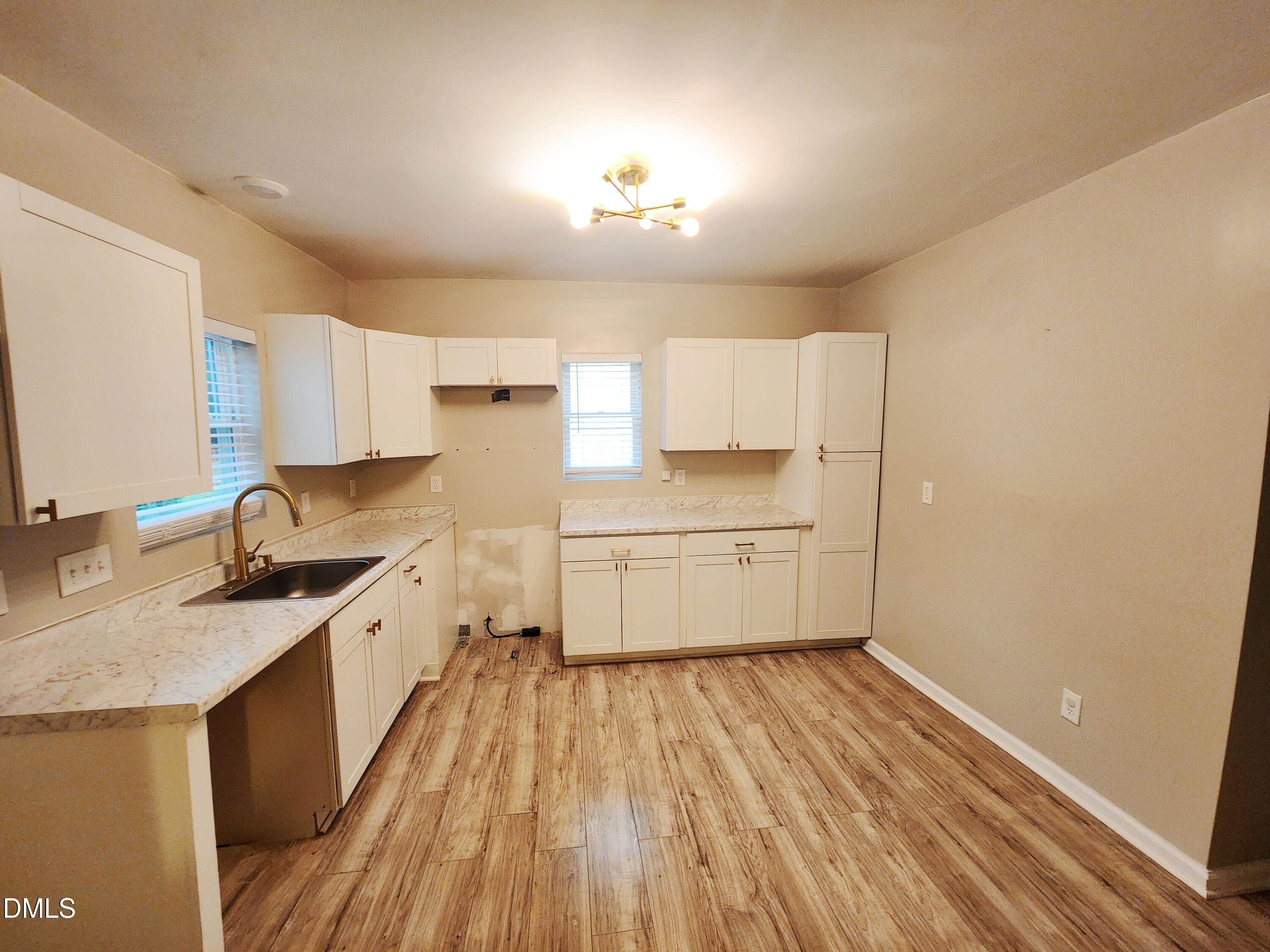 4408 Poplar Drive Property Photo 7