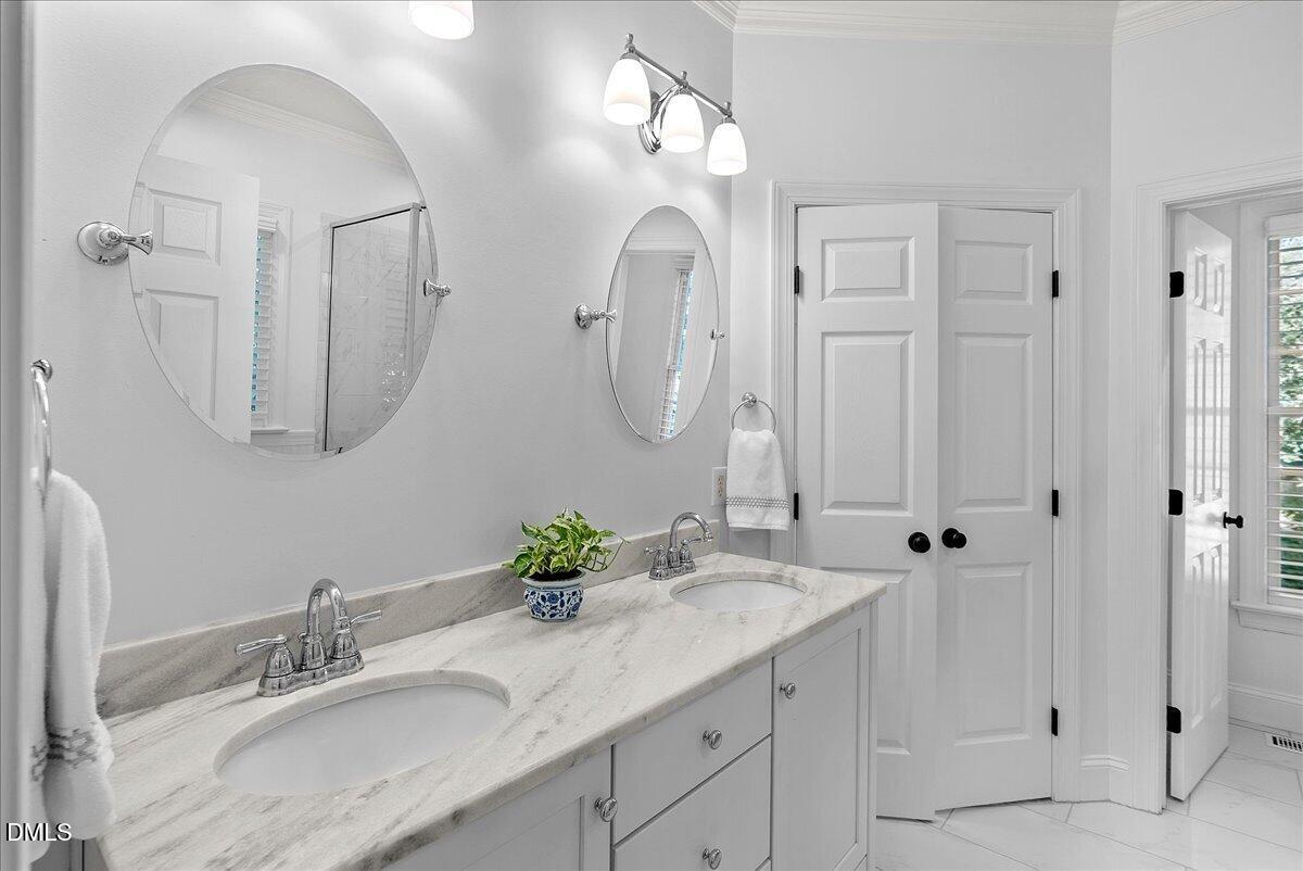 2620 Forest Lake Court Property Photo 6
