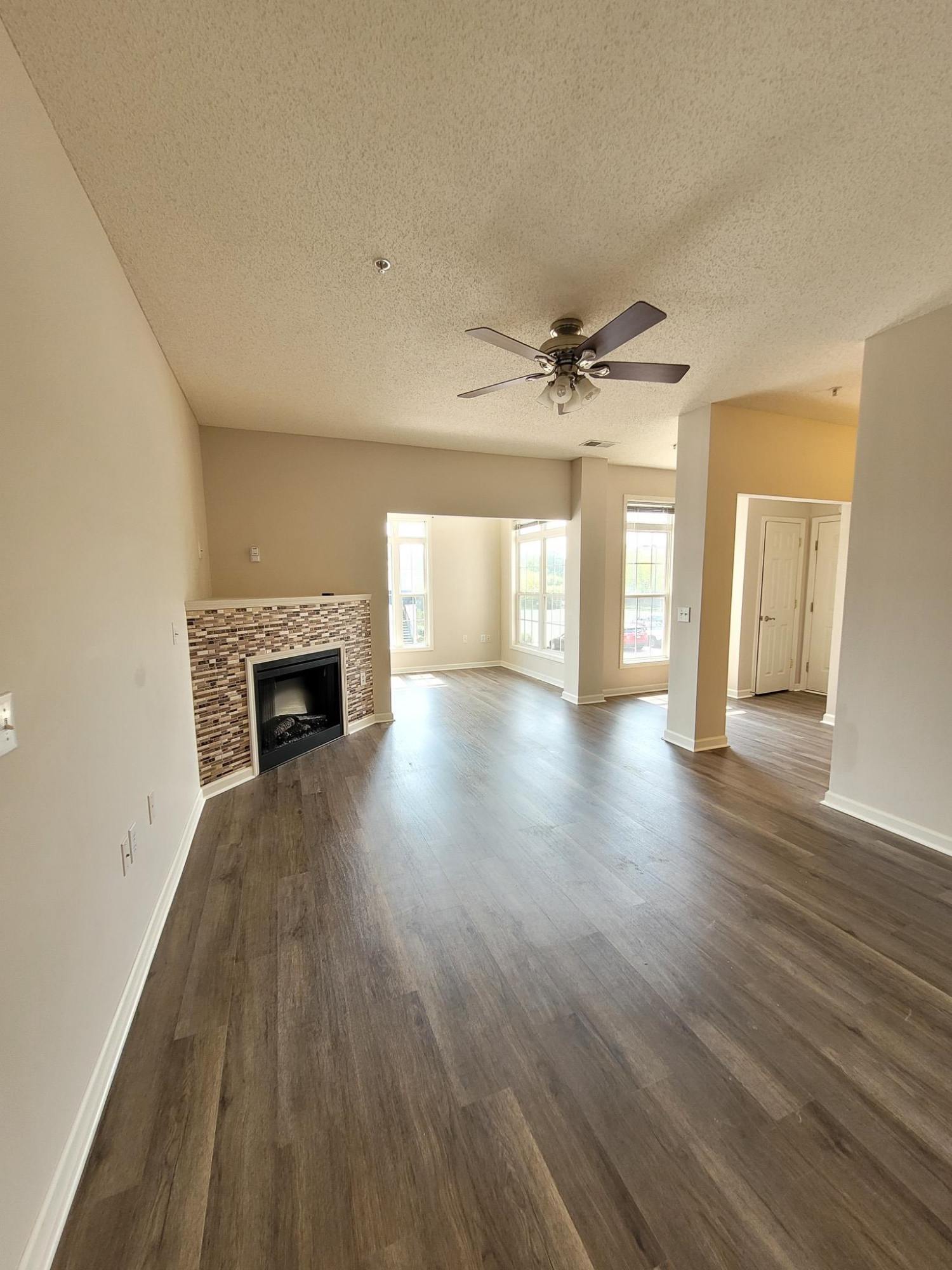 2511 Huntscroft Lane 201 Property Photo 13