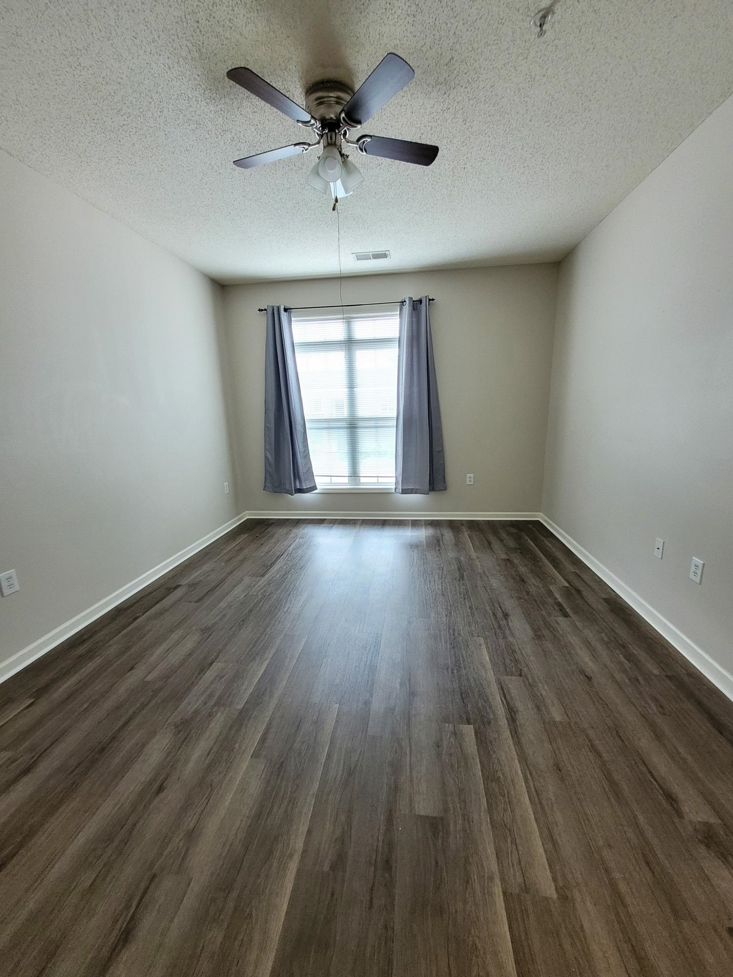 2511 Huntscroft Lane 201 Property Photo 22