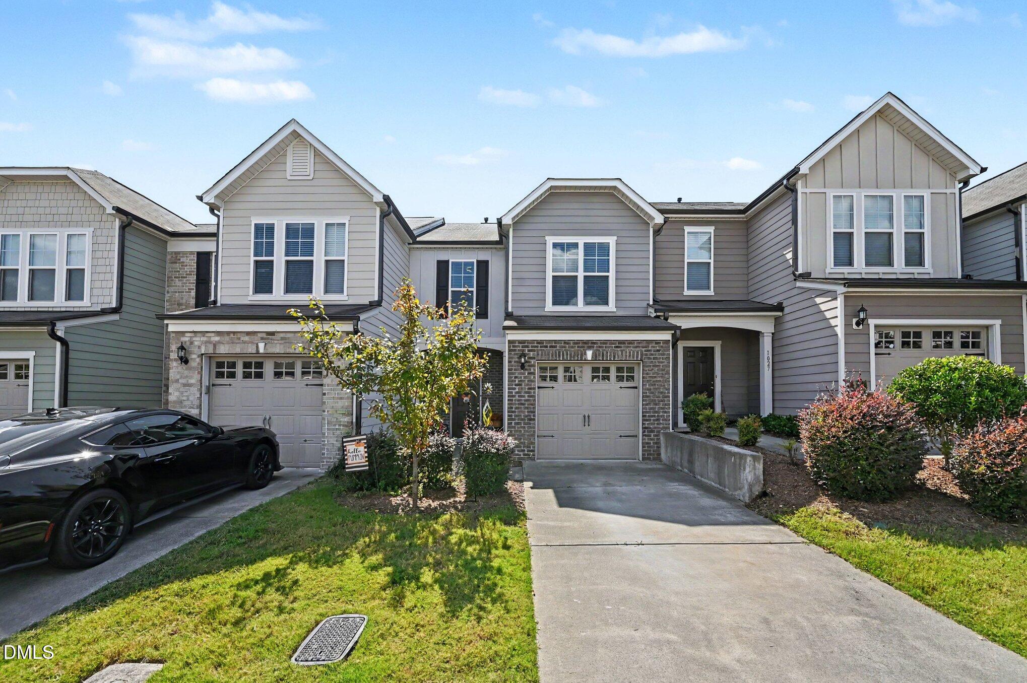 1025 Laceflower Drive Property Photo 1