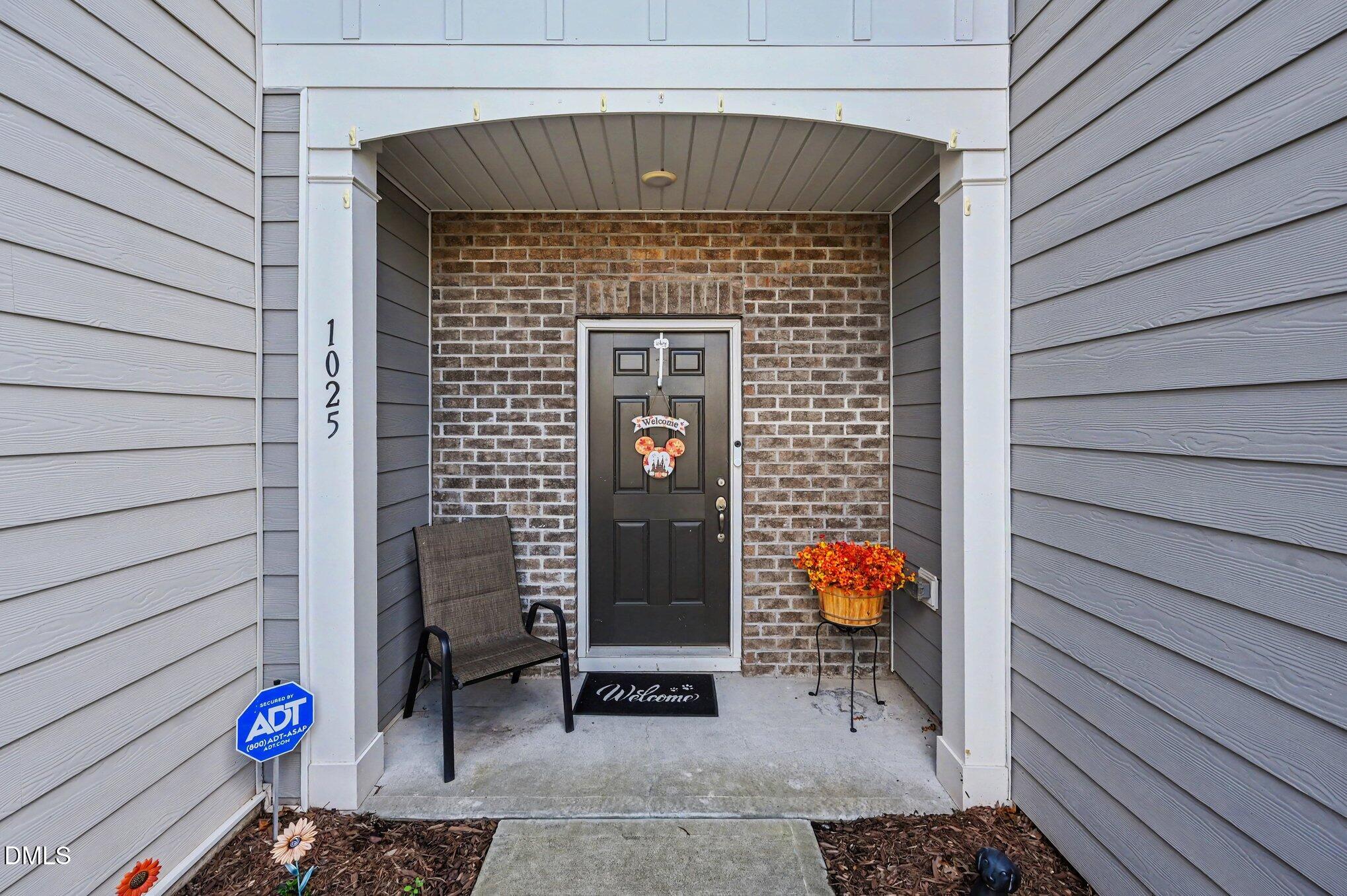 1025 Laceflower Drive Property Photo 2