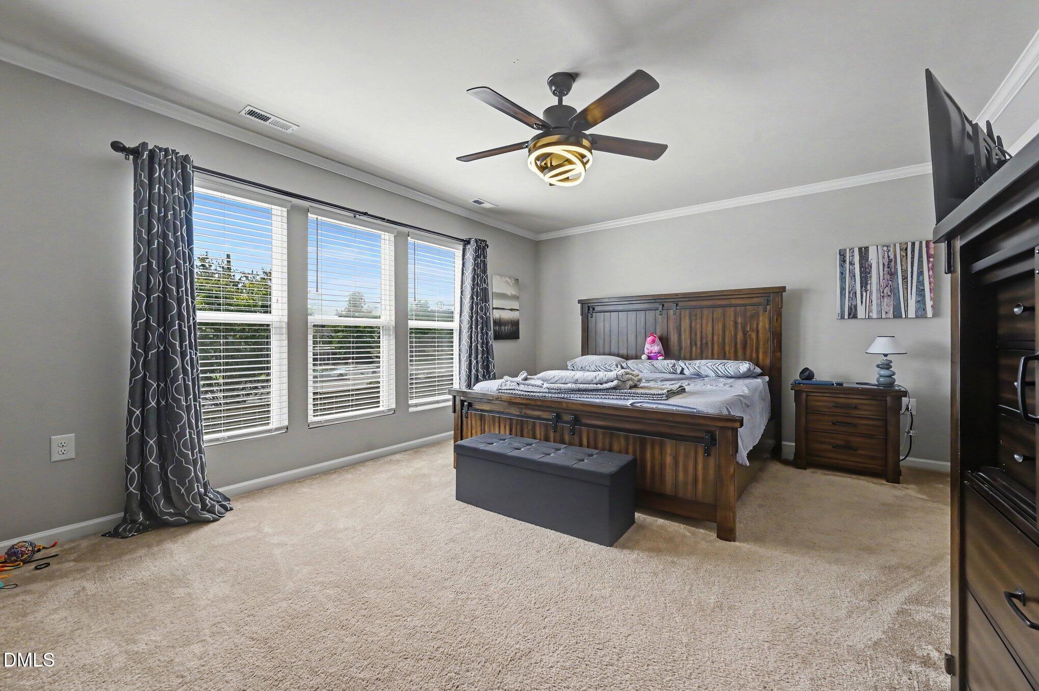 1025 Laceflower Drive Property Photo 8