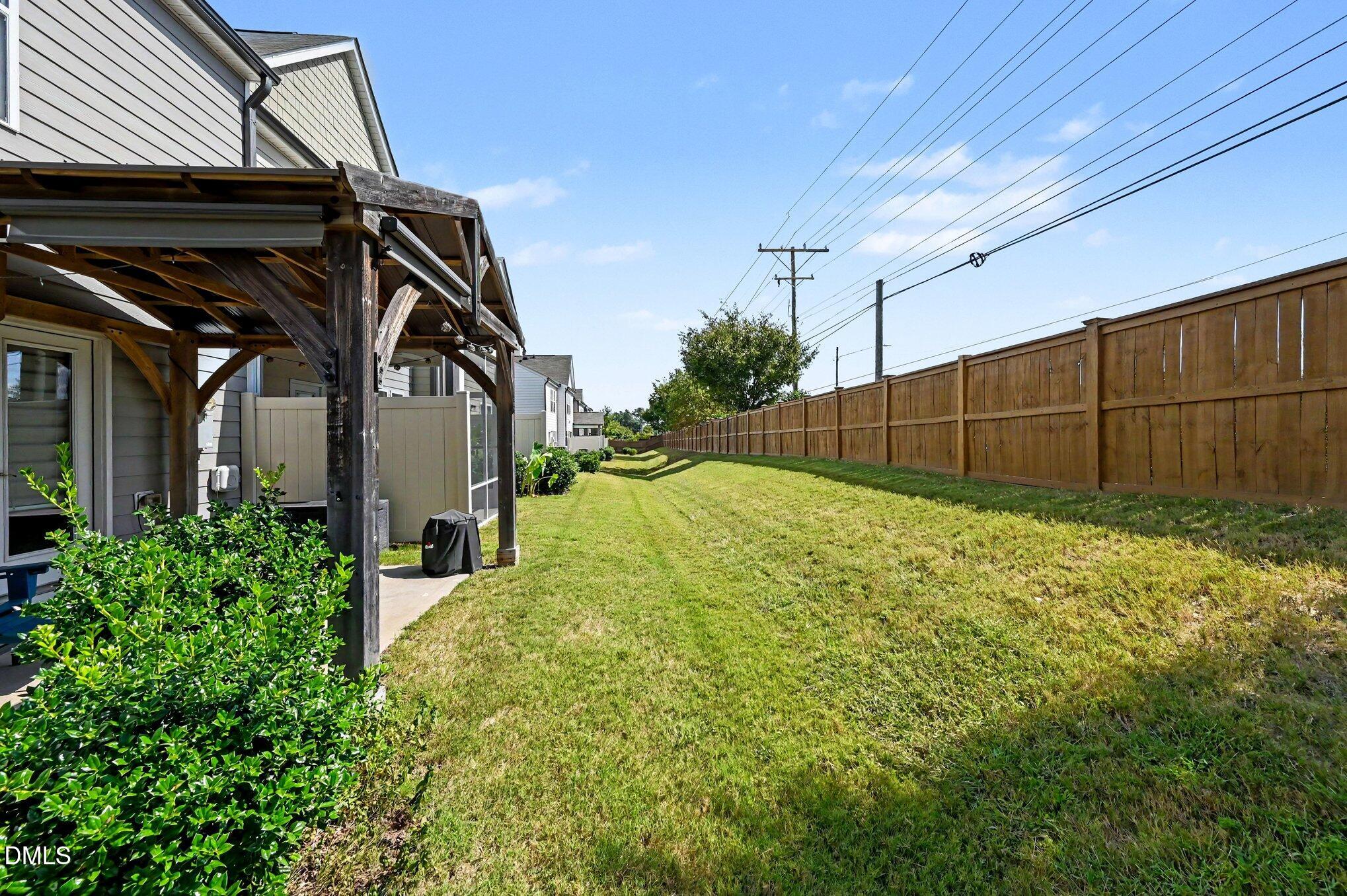 1025 Laceflower Drive Property Photo 23