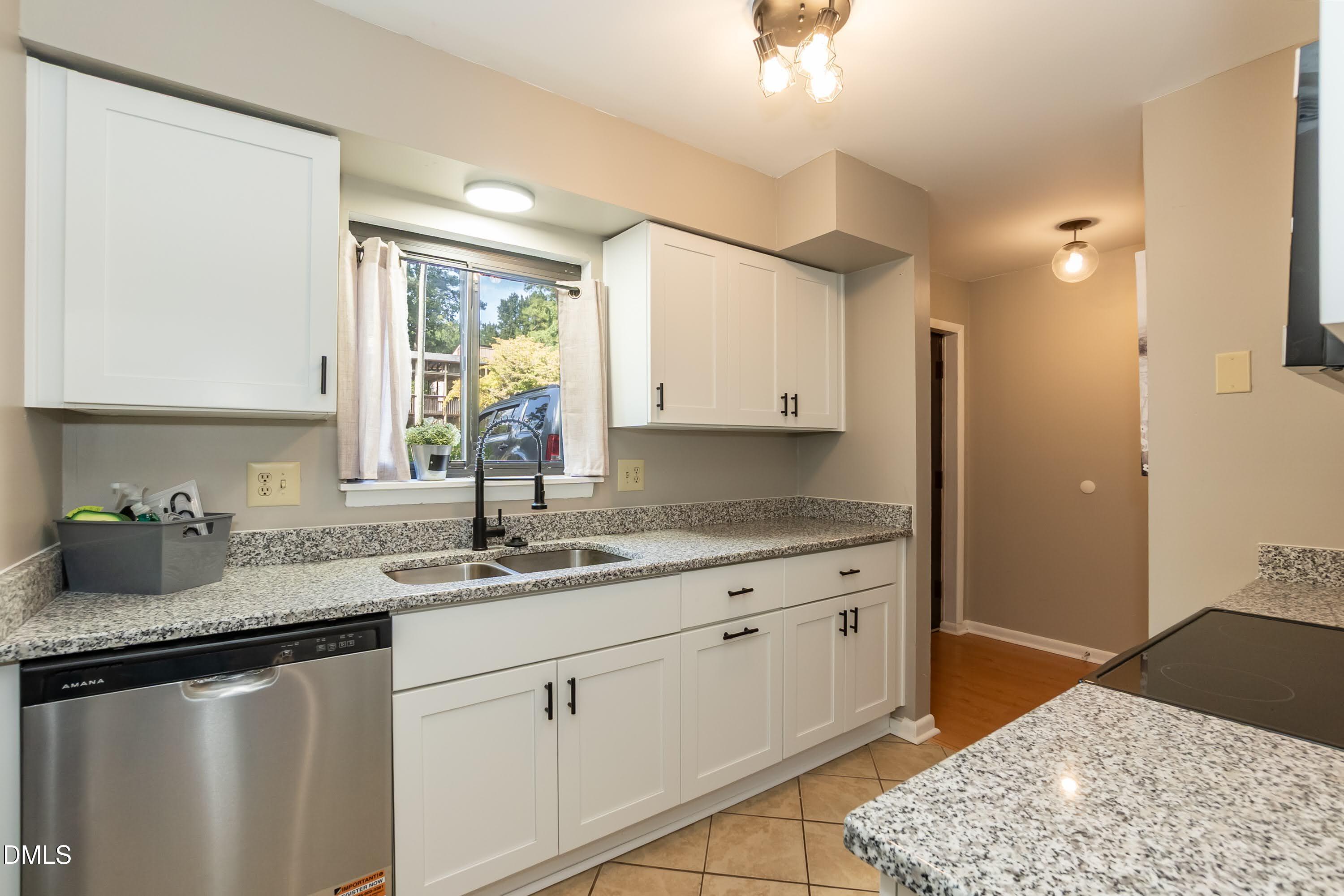 647 Pine Ridge Place Property Photo 19