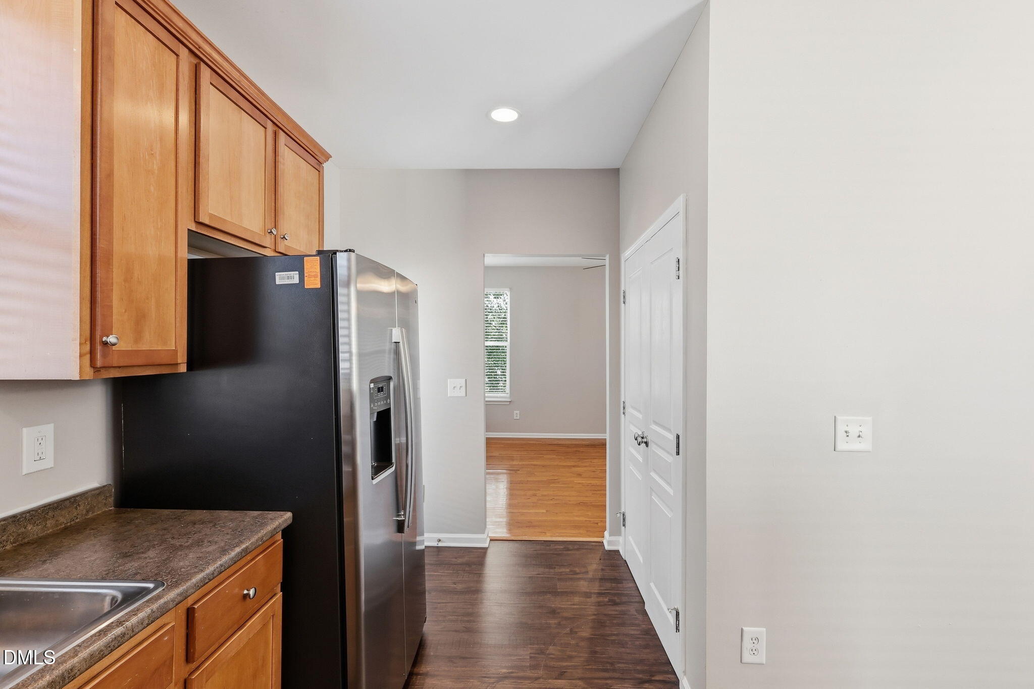 1912 Pear Tree Lane Property Photo 9