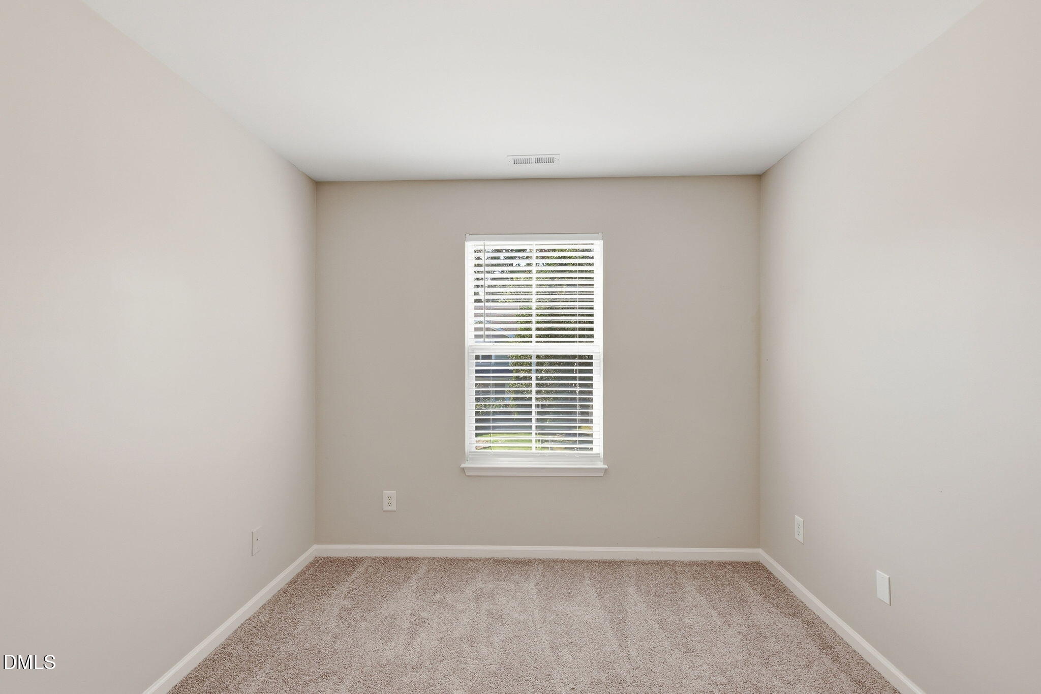 1912 Pear Tree Lane Property Photo 16