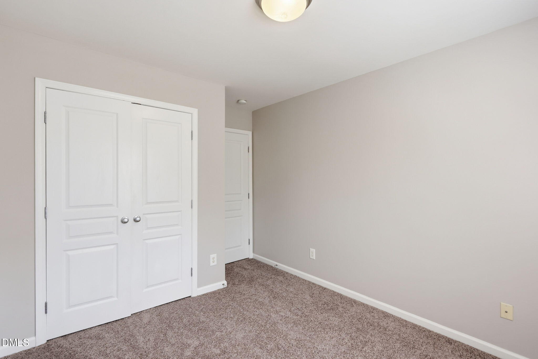 1912 Pear Tree Lane Property Photo 19