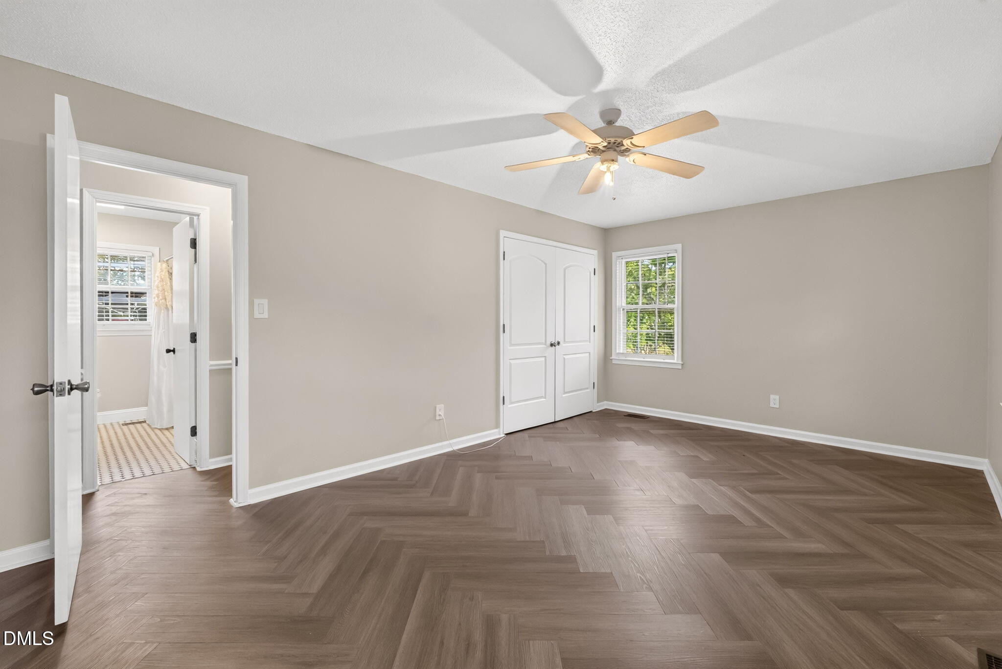 209 Chic Ennis Road Property Photo 28