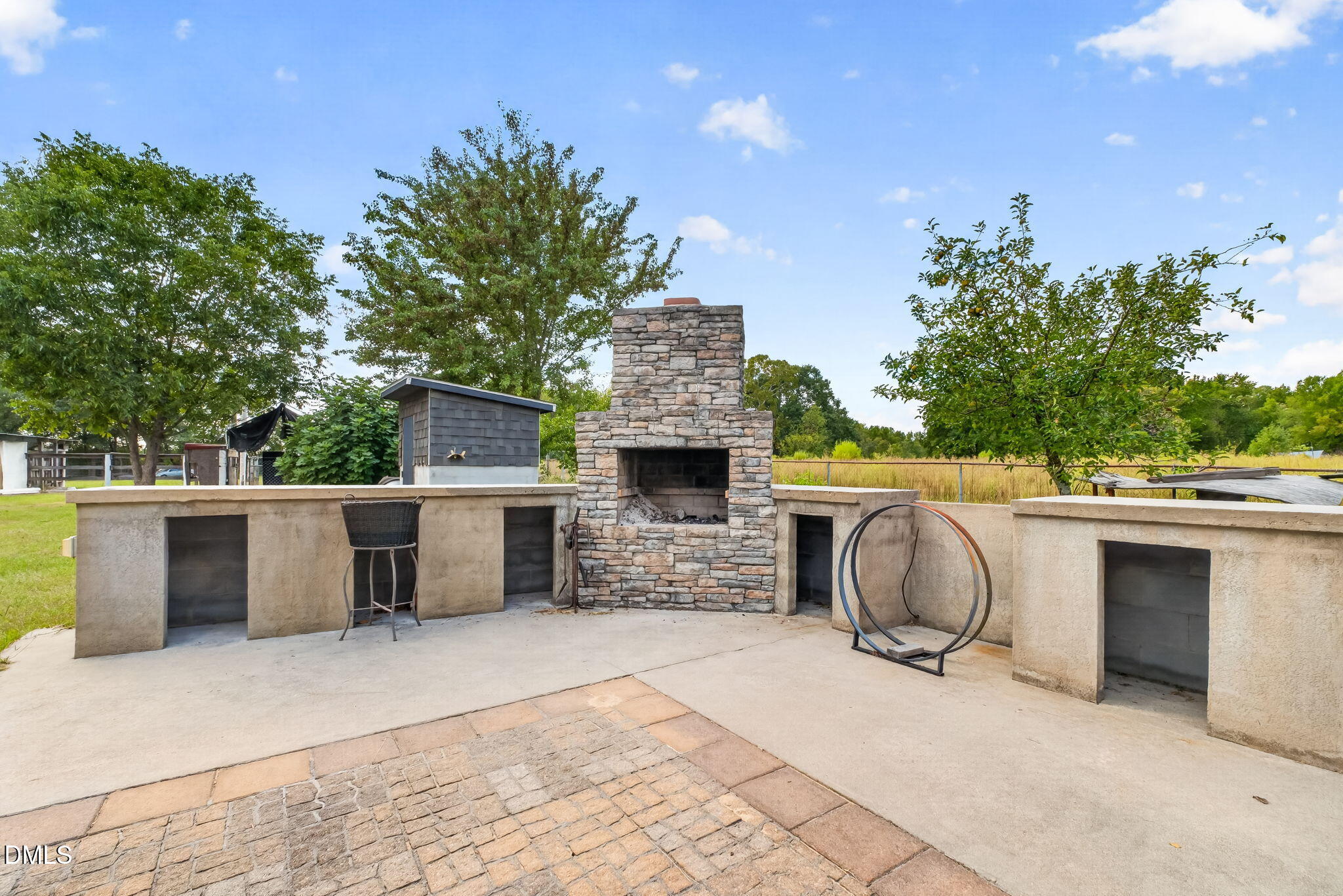 209 Chic Ennis Road Property Photo 34