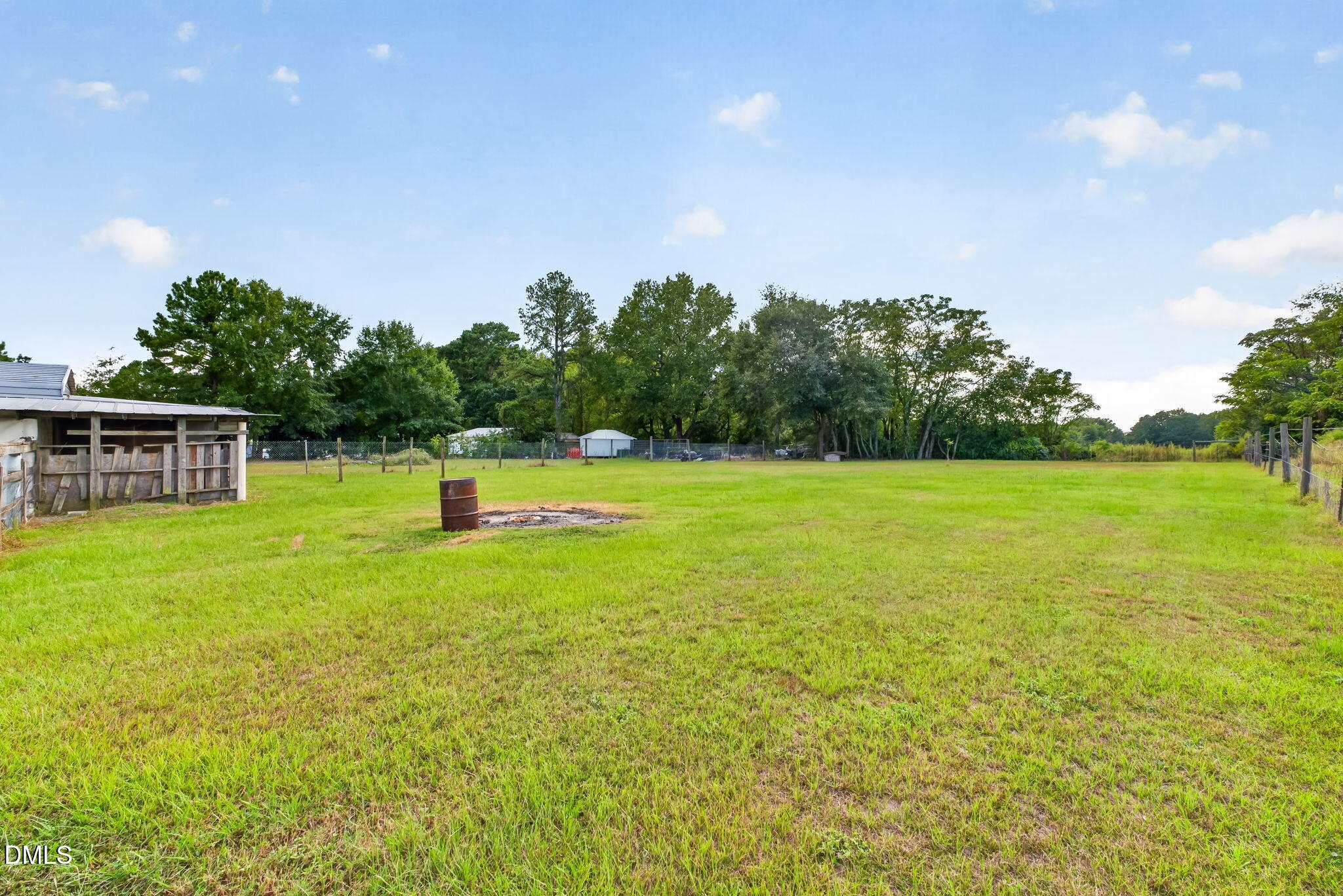 209 Chic Ennis Road Property Photo 39