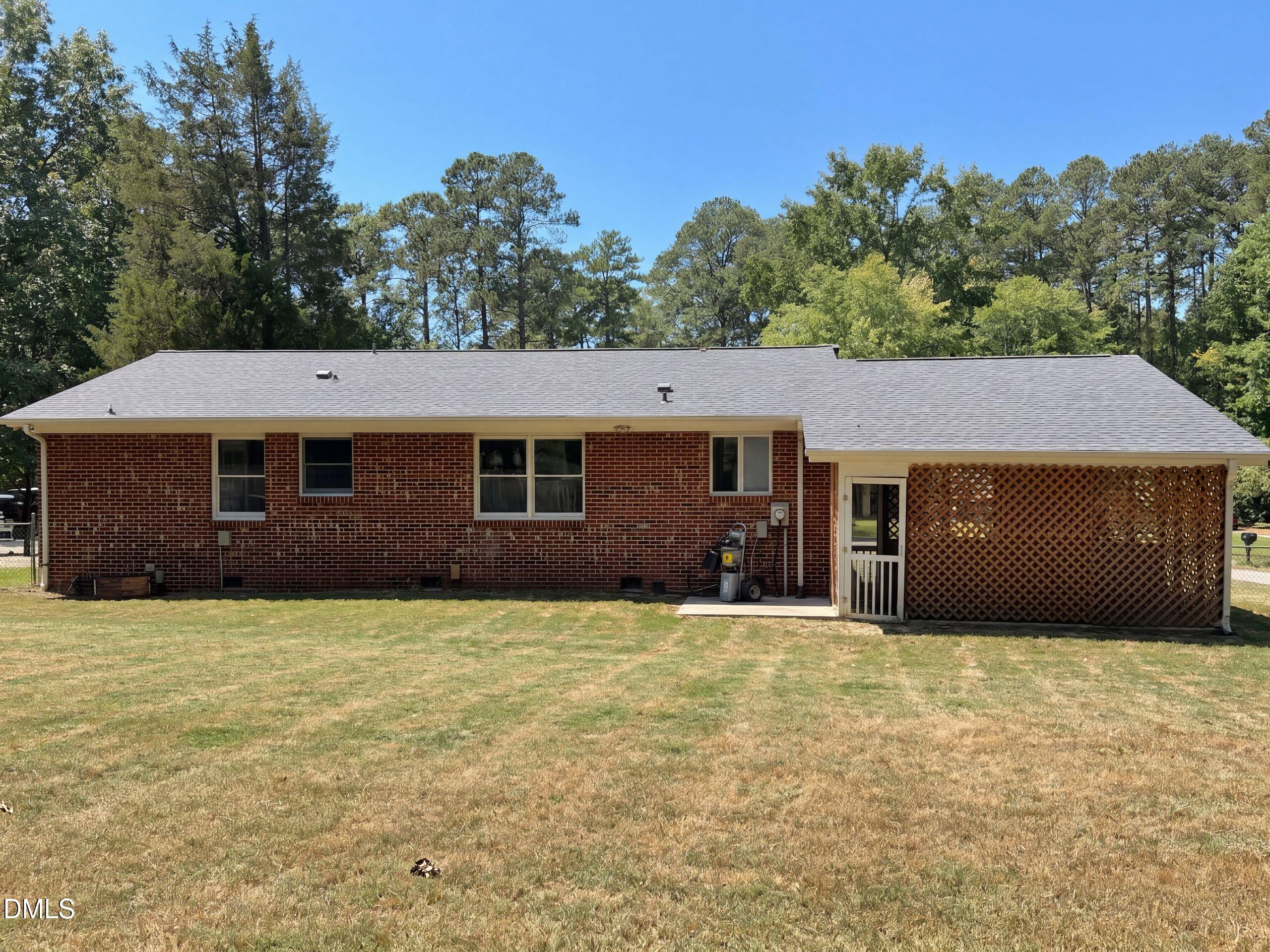 1311 Brucemont Drive Property Photo 5