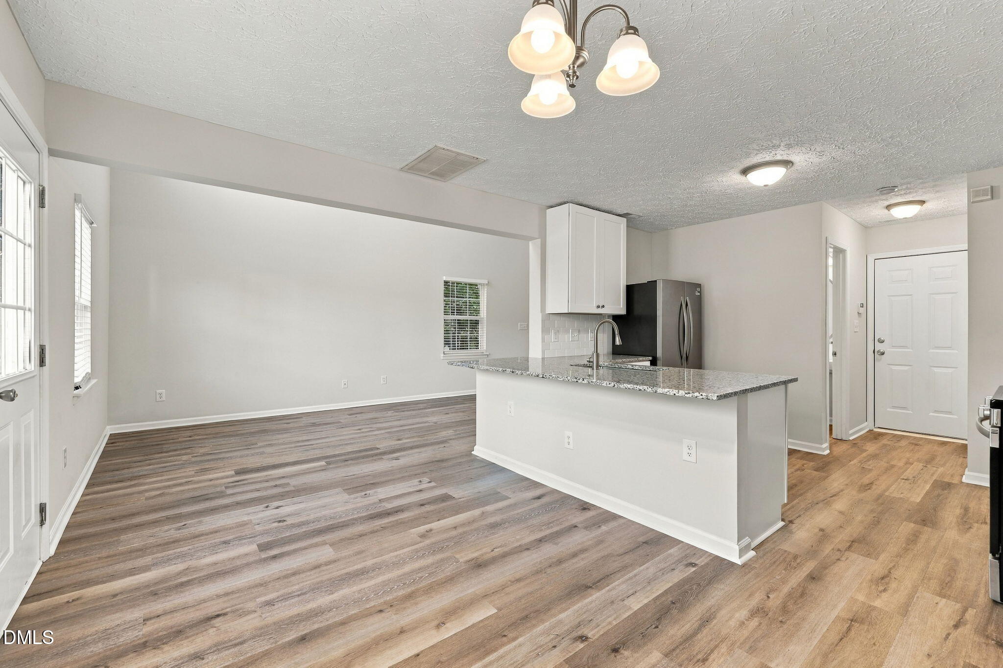 5313 Dilbagh Drive Property Photo 11