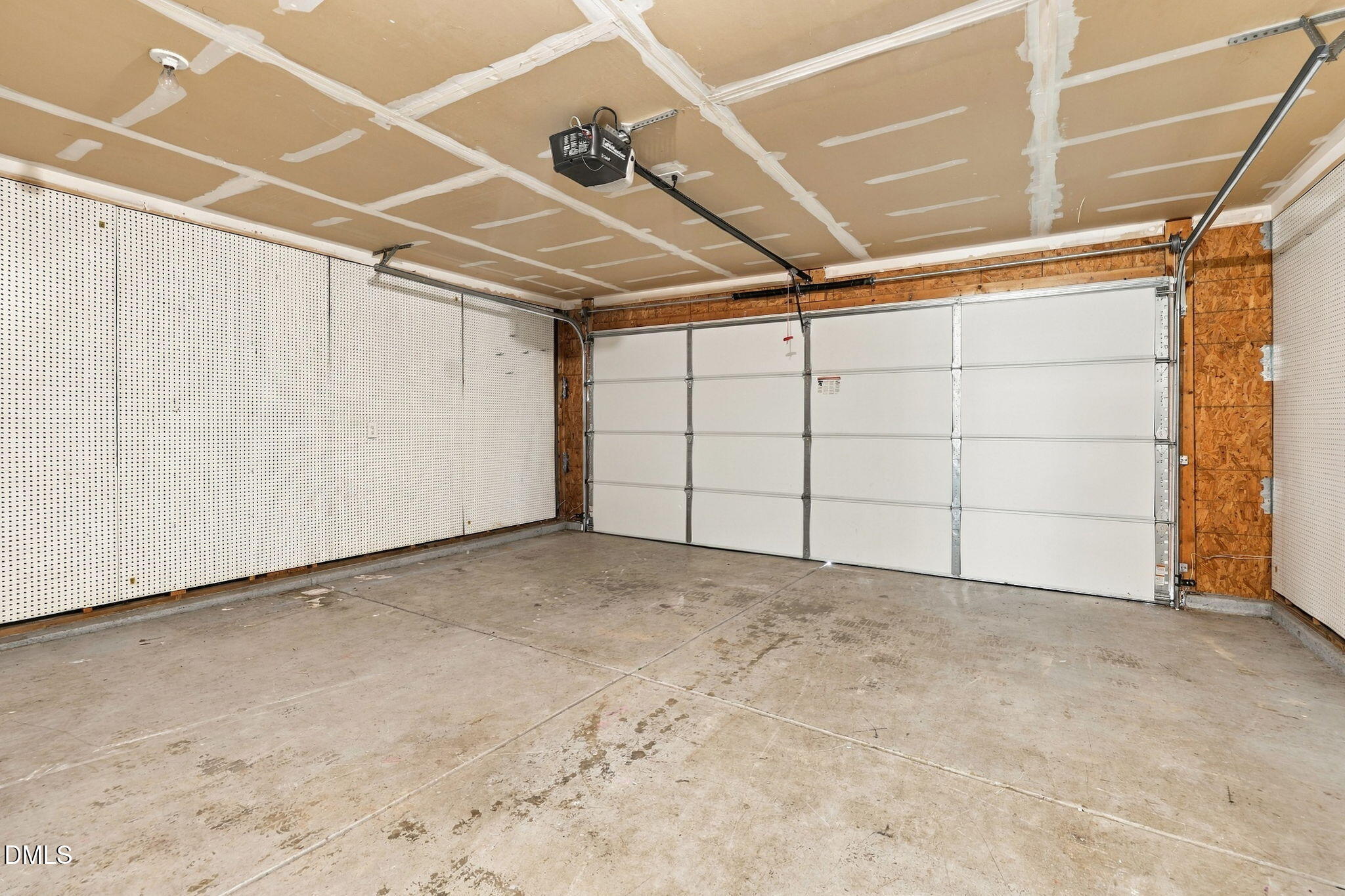 5313 Dilbagh Drive Property Photo 19