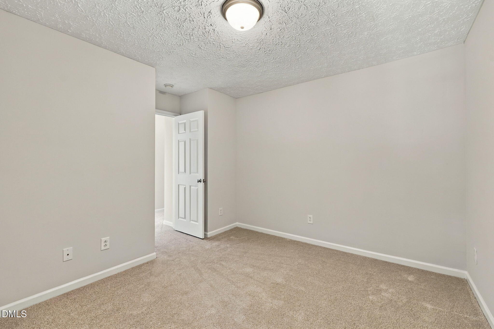 5313 Dilbagh Drive Property Photo 33