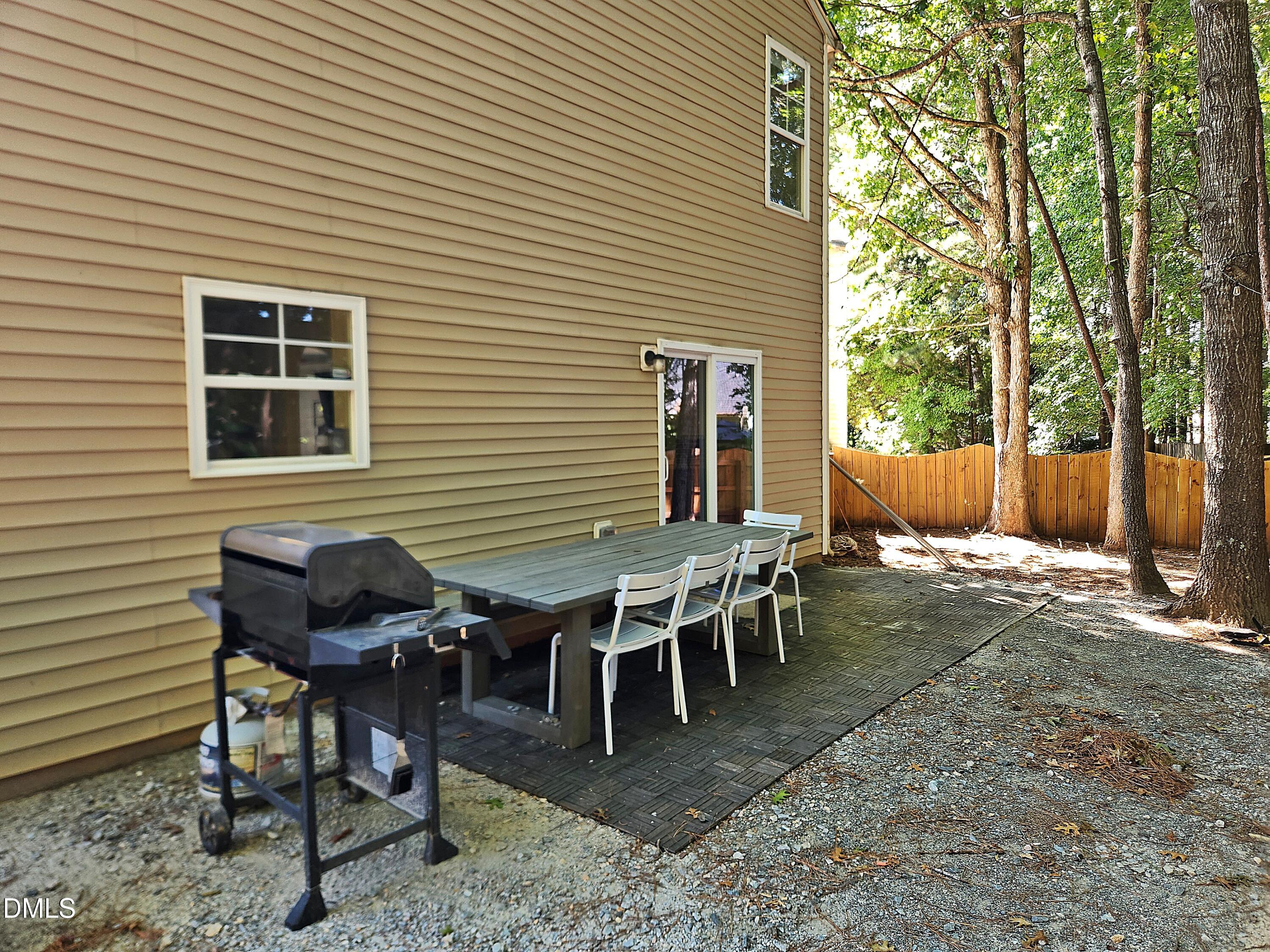 83 Valleyfield Drive Property Photo 6