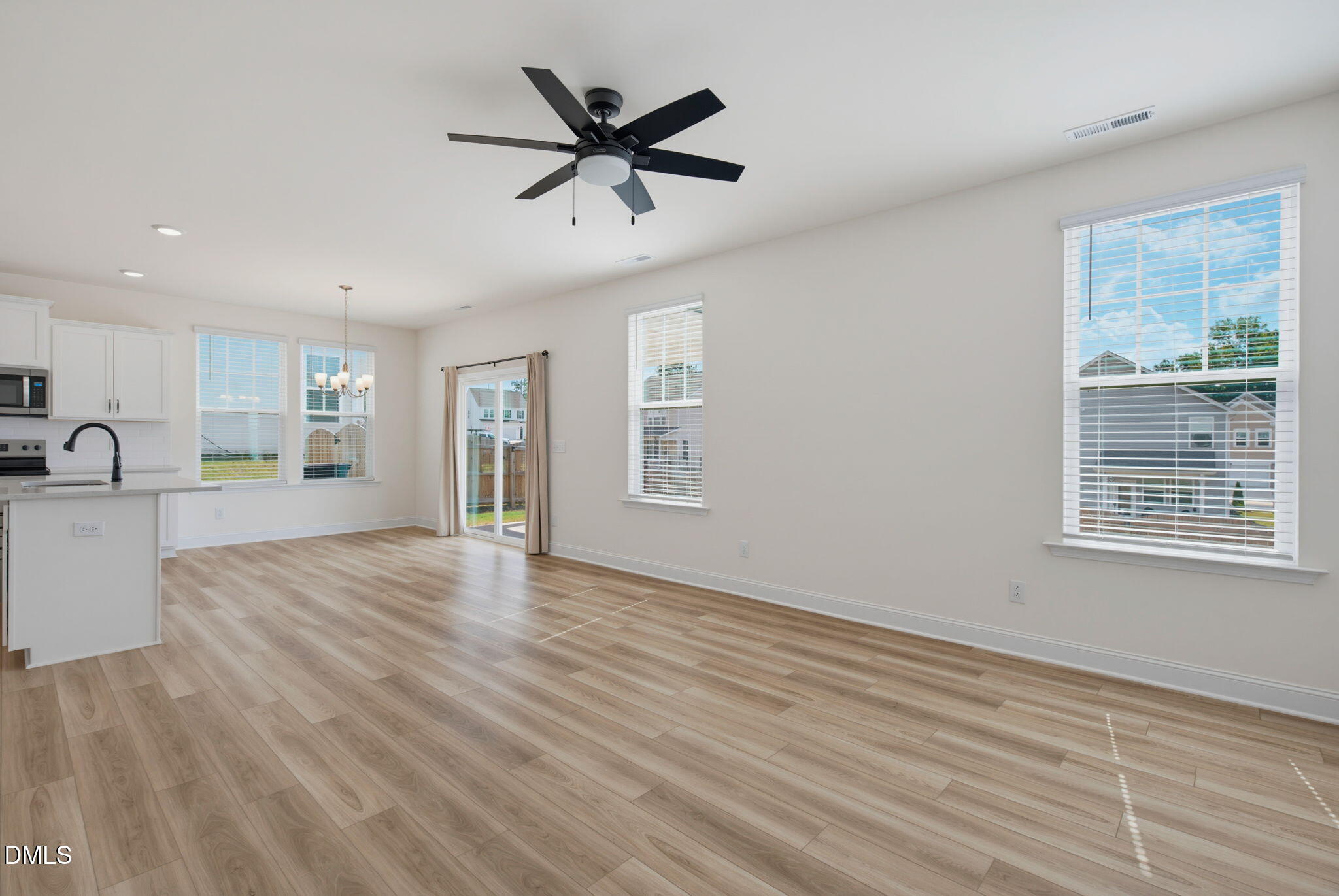 38 Flowing River Road Property Photo 6