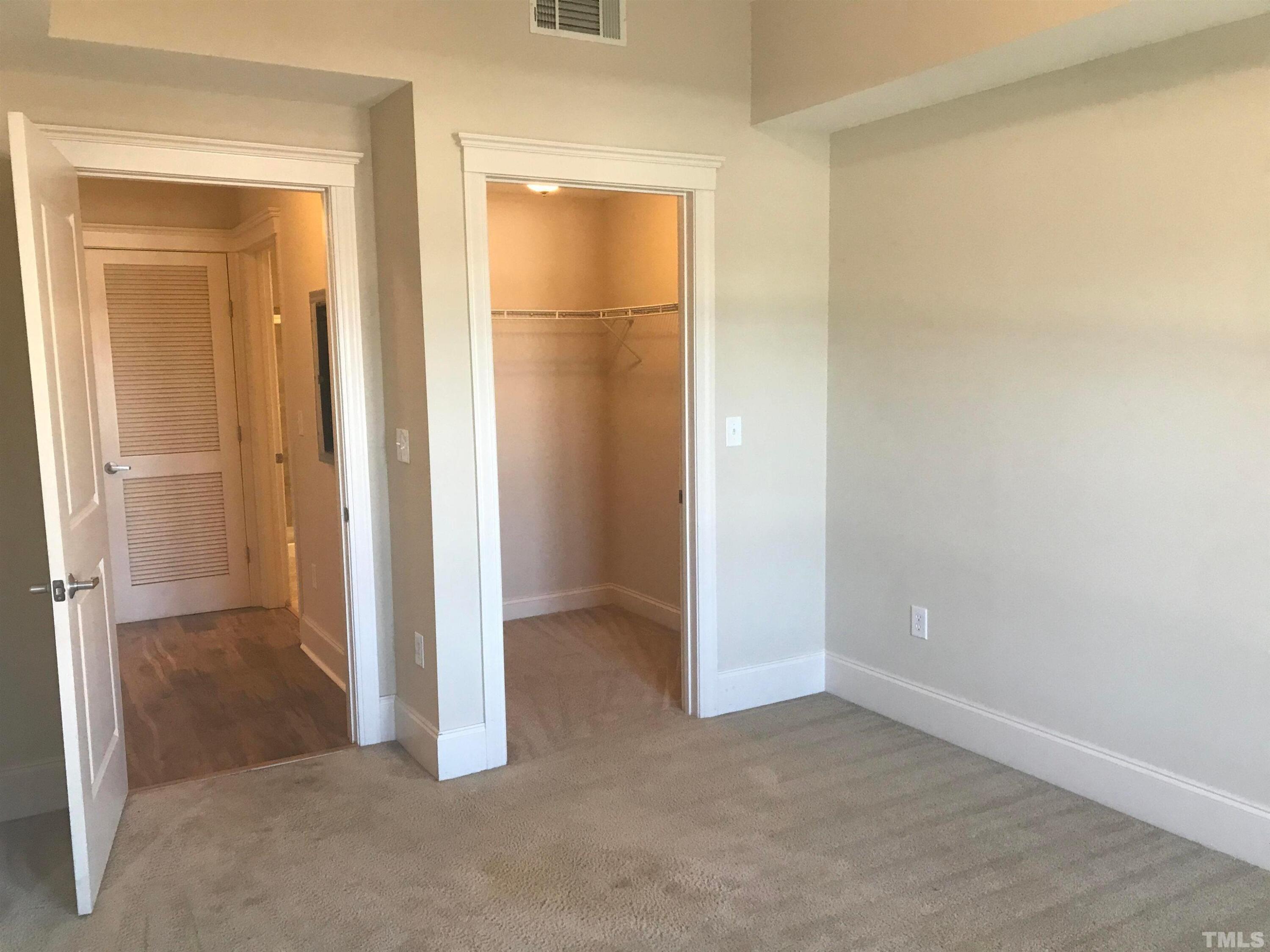 222 Glenwood Avenue 201 Property Photo 17