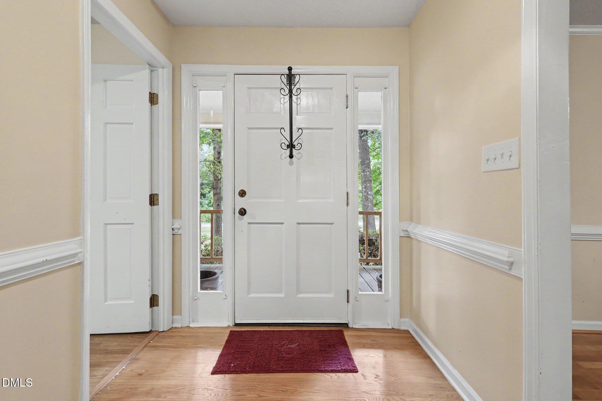 100 Dogwood Drive Property Photo 6