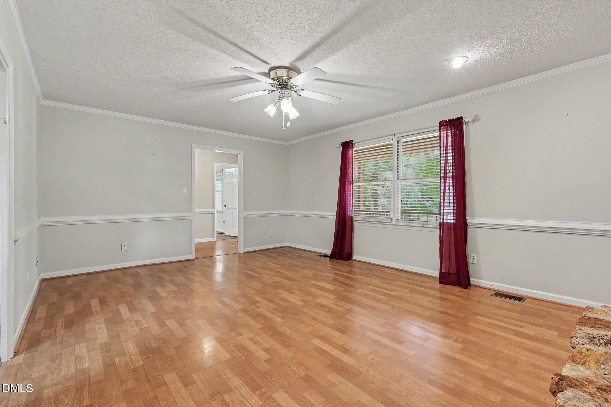 100 Dogwood Drive Property Photo 7