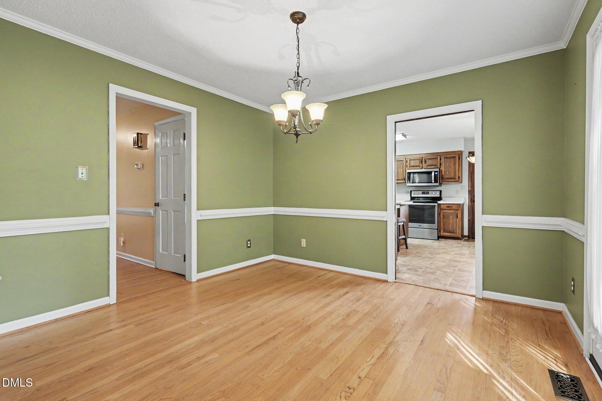 100 Dogwood Drive Property Photo 12